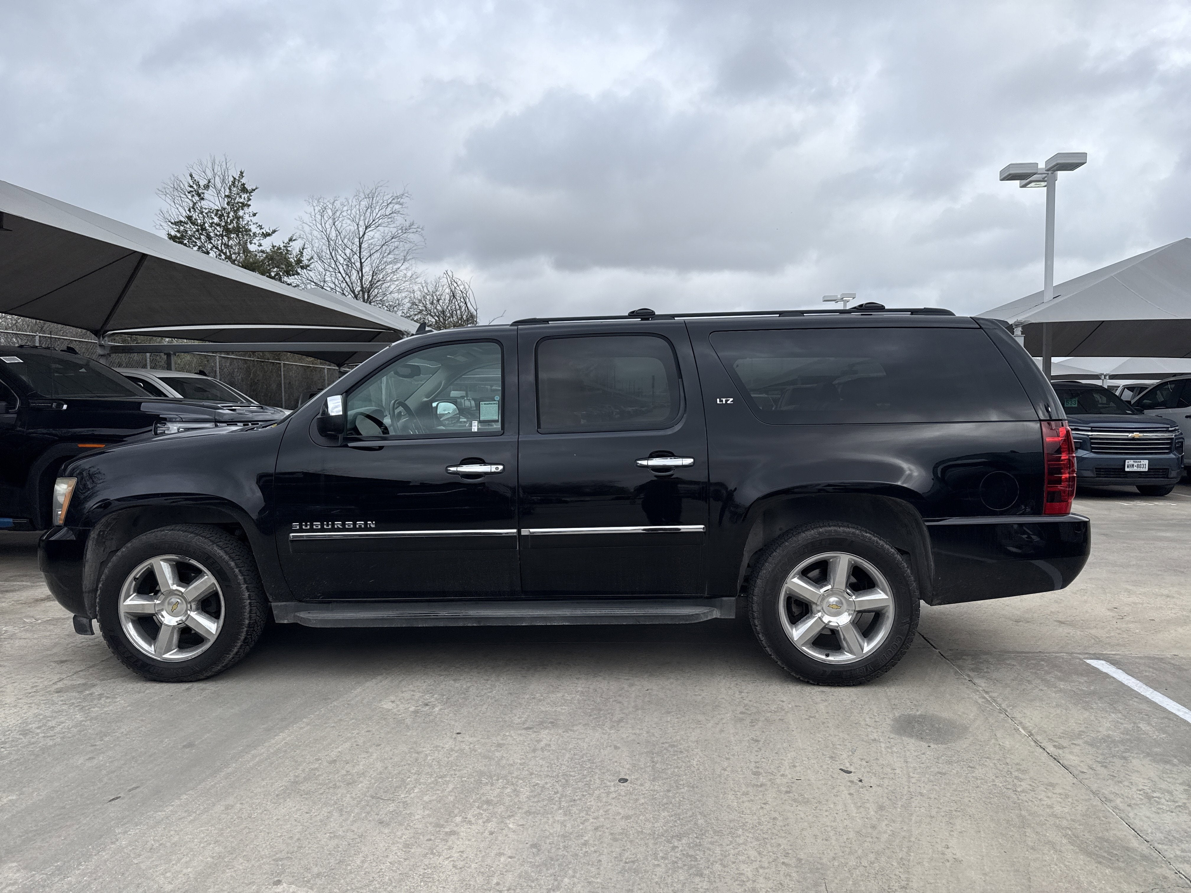 2014 Chevrolet SUBURBAN LTZ