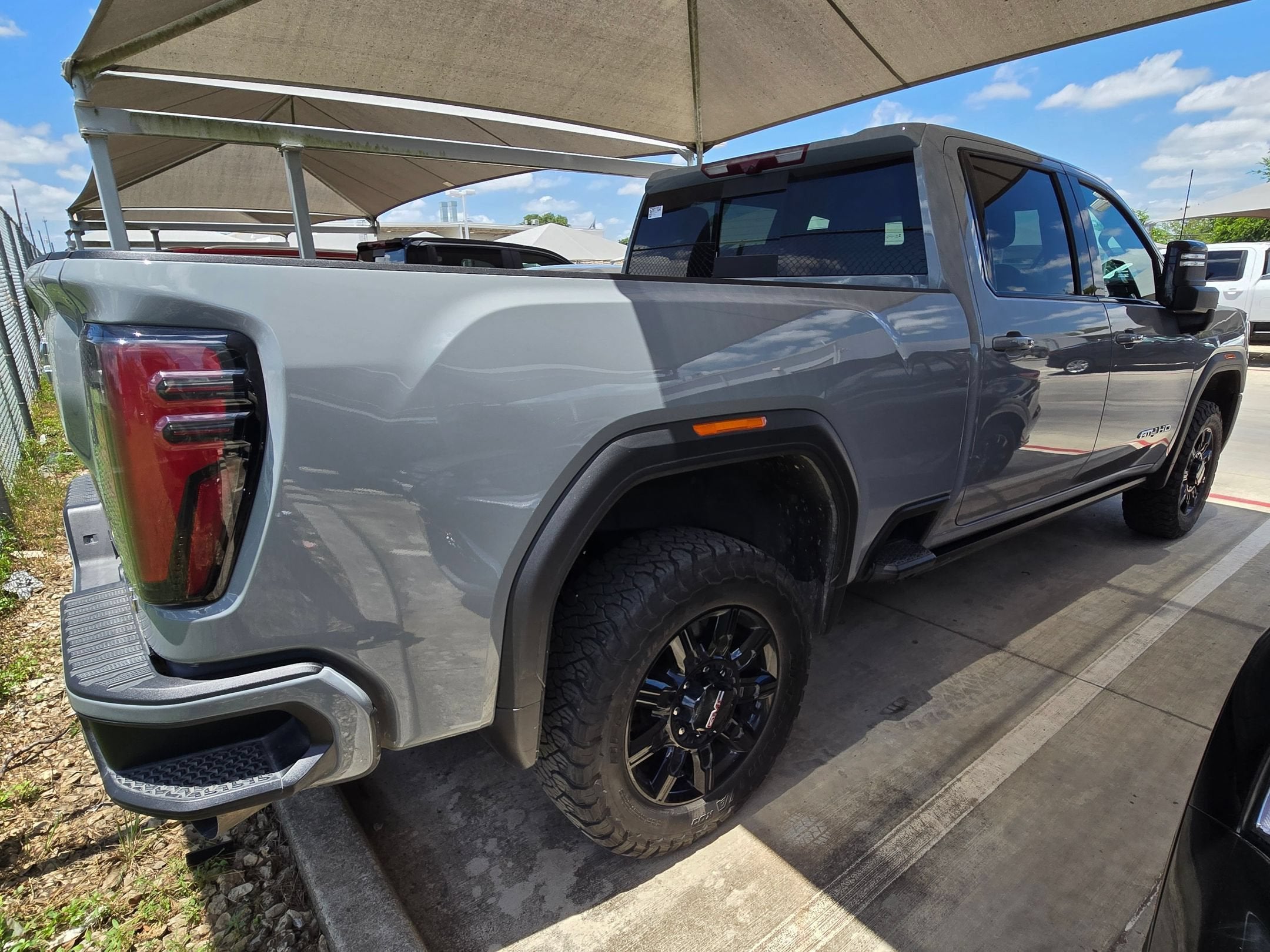2024 GMC**** SIERRA 2500HD AT4