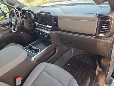 2024 GMC**** SIERRA 3500 4WD SLT