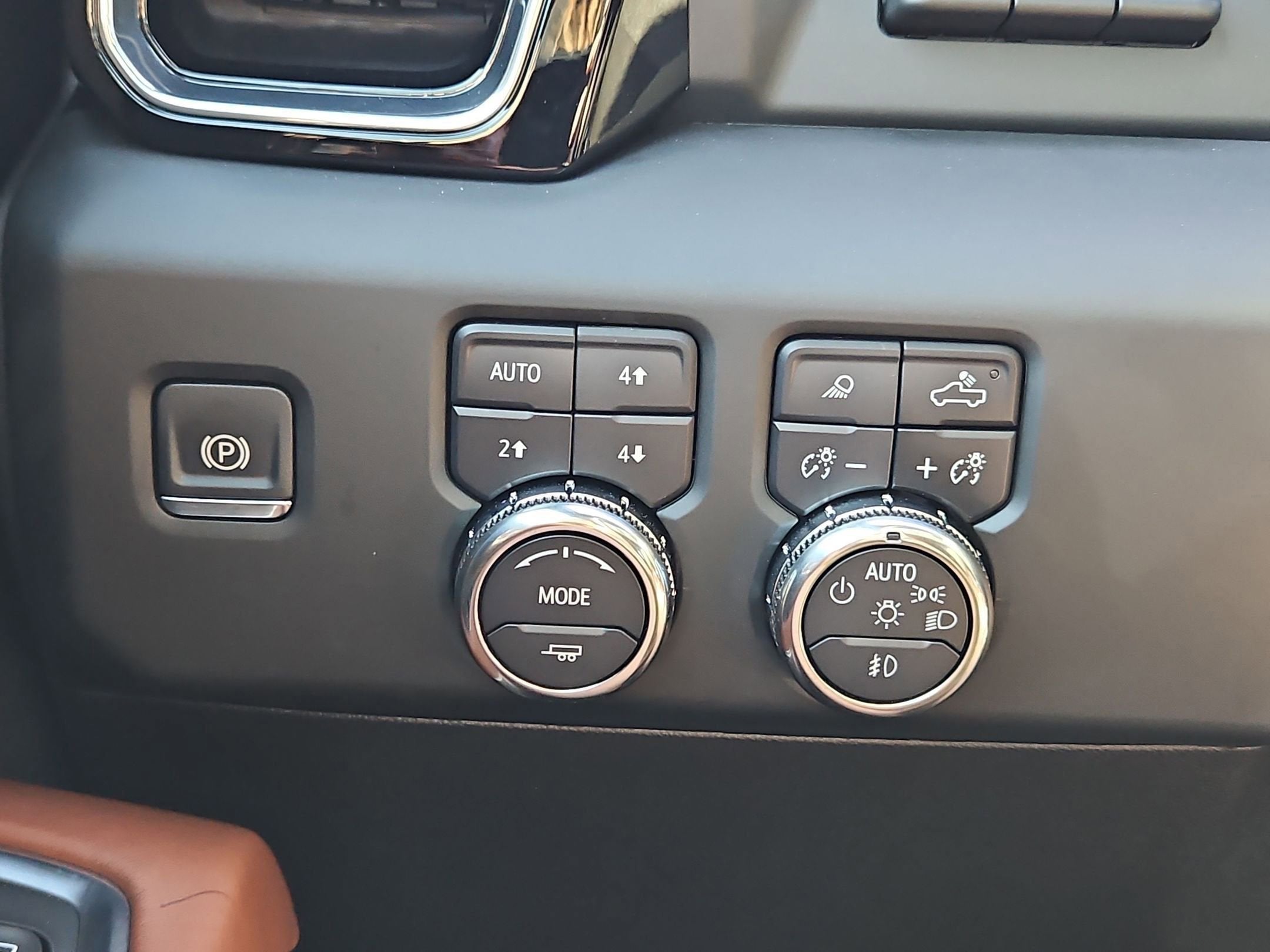 2024 GMC SIERRA 2500 4WD DENALI ULTIMATE