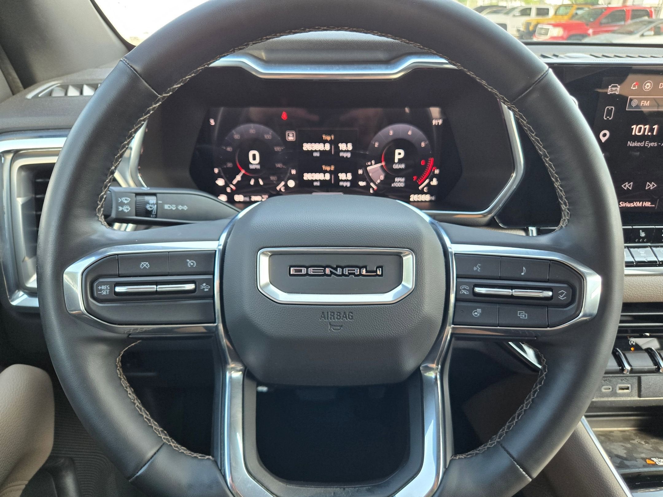 2025 GMC CANYON DENALI