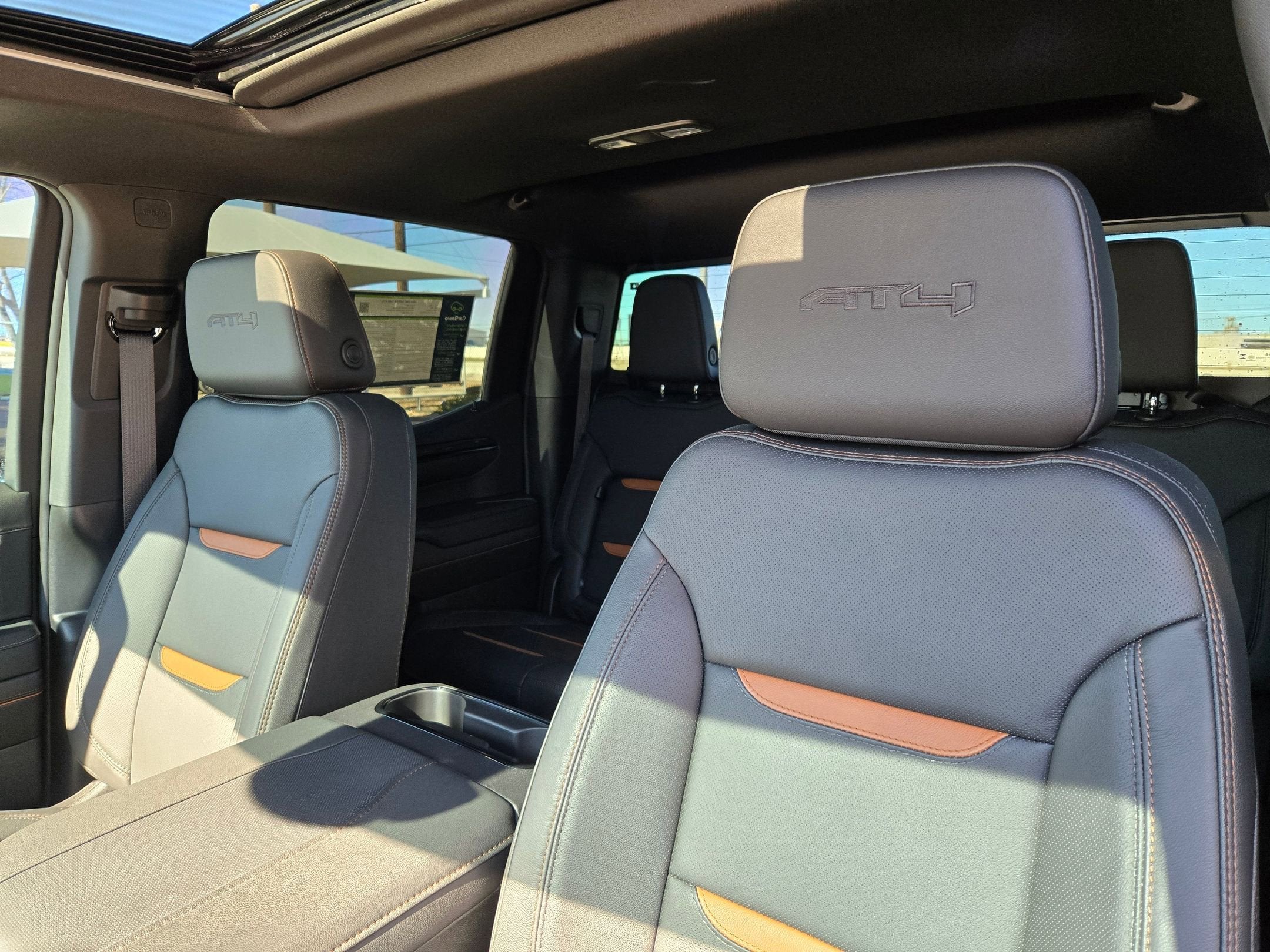 2024 GMC SIERRA 1500 AT4