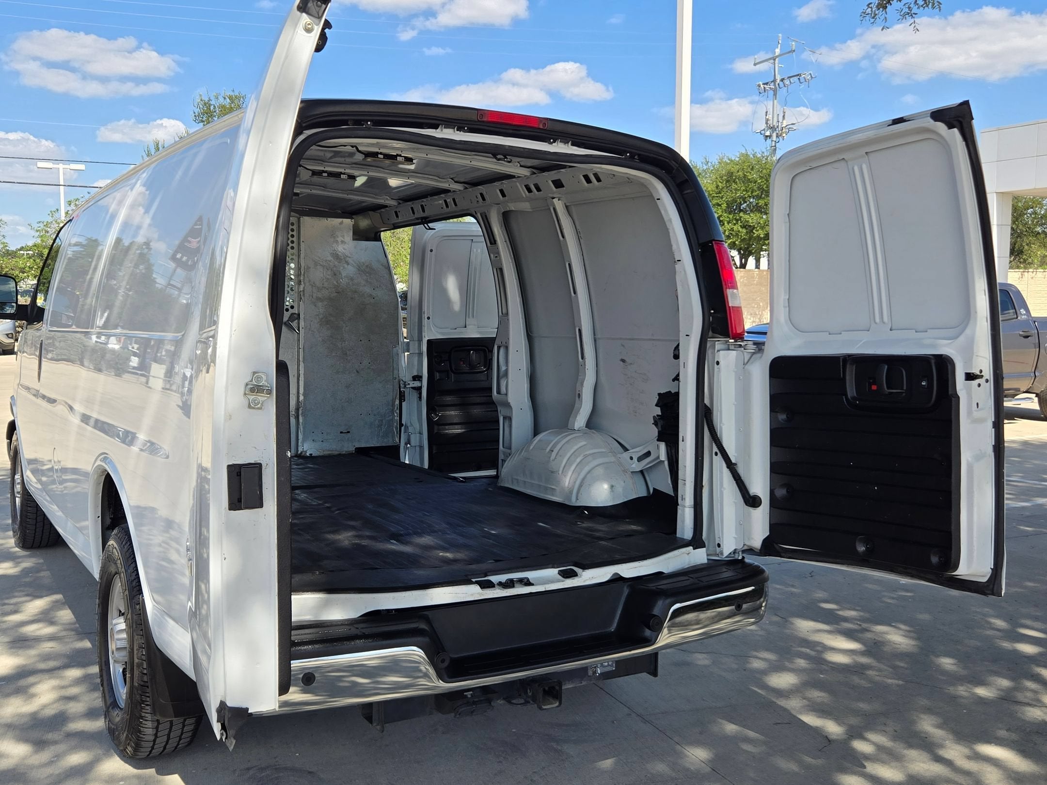 2022 GMC SAVANA CARGO VAN CARGO VAN