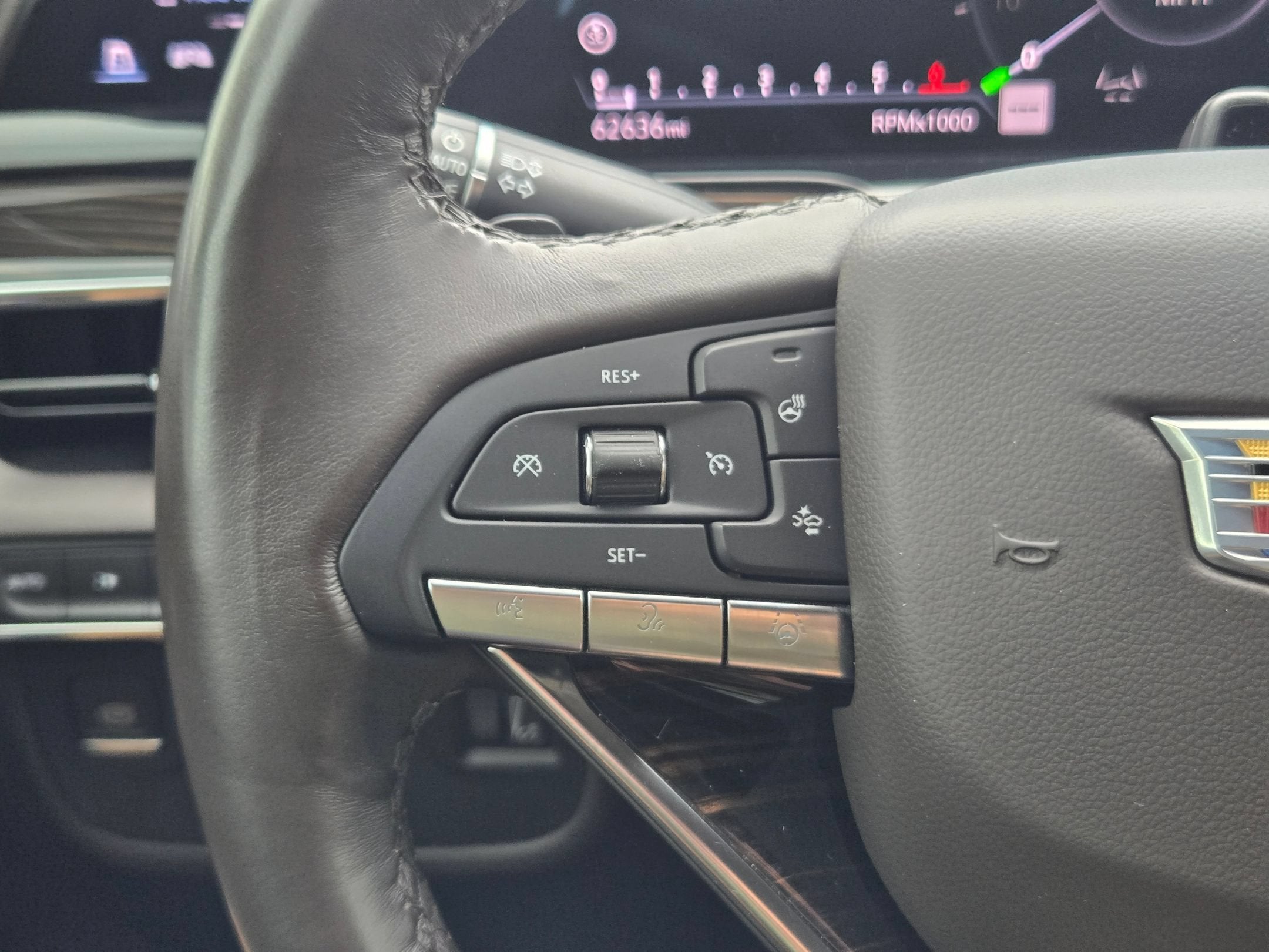 2023 Cadillac ESCALADE PREMIUM LUXURY