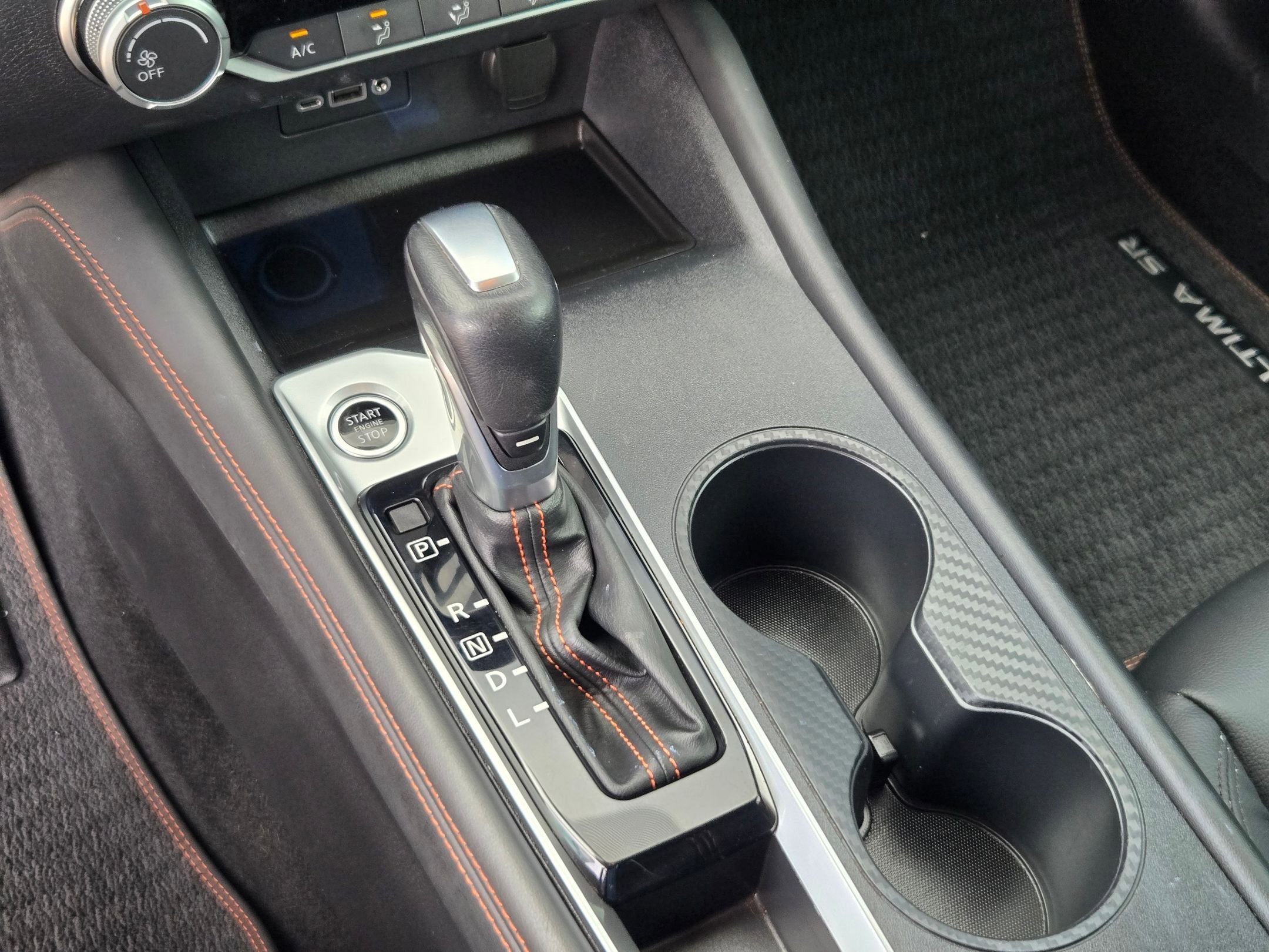 2020 Nissan ALTIMA SR