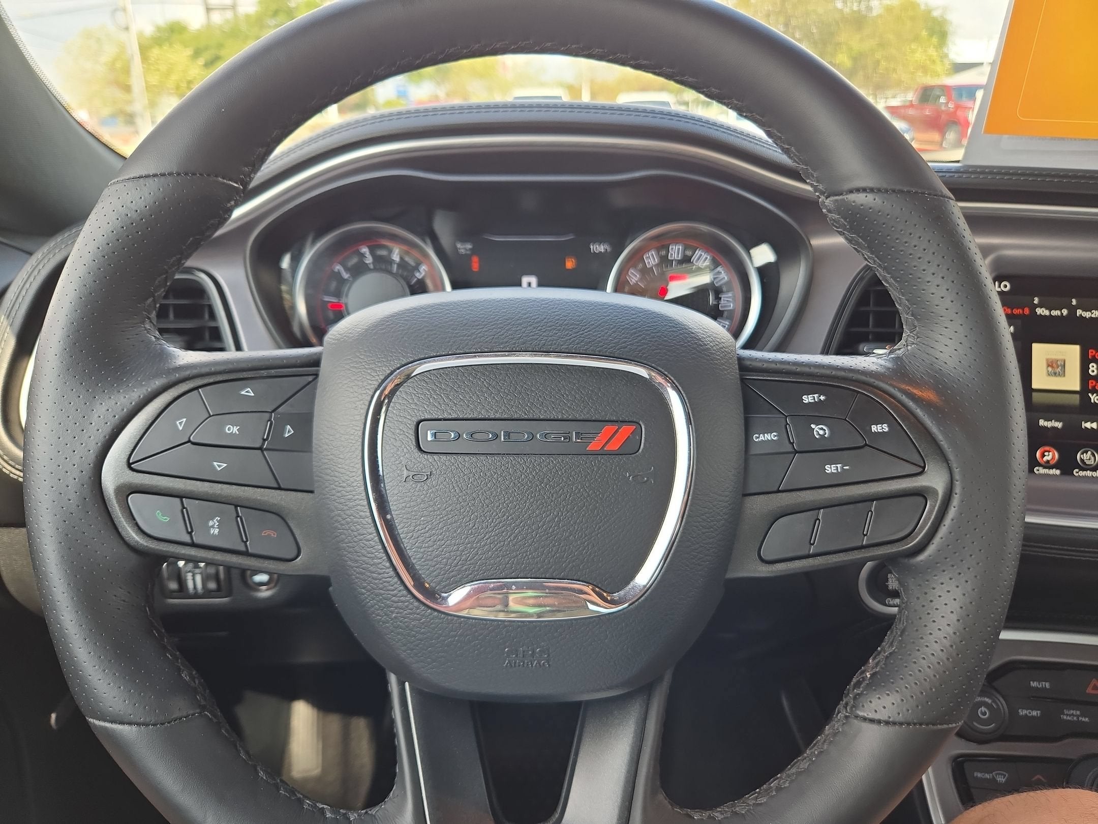 2022 Dodge CHALLENGER RT