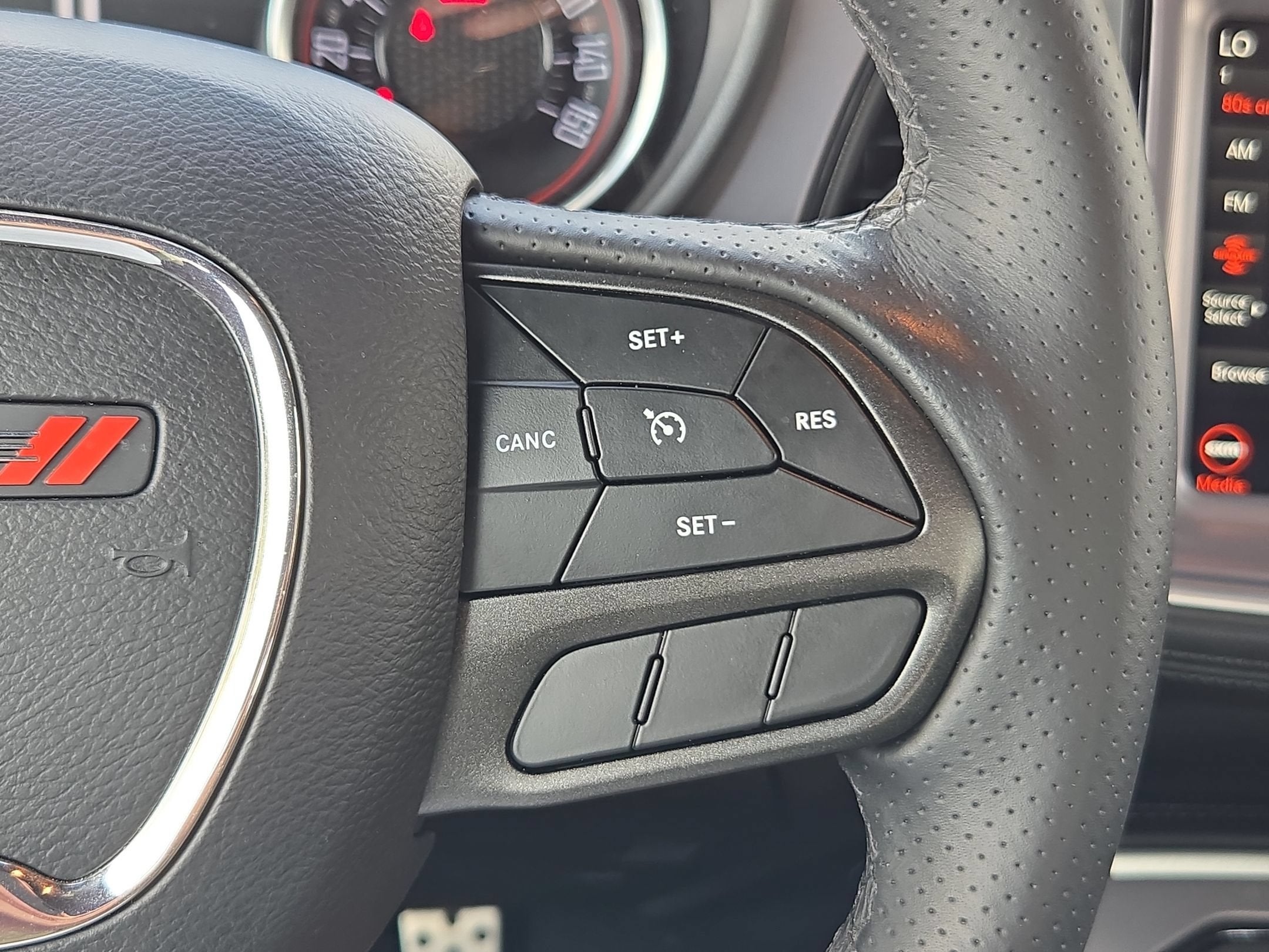 2022 Dodge CHALLENGER RT