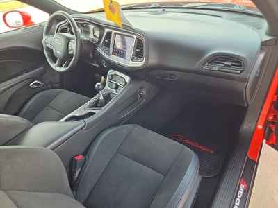 2022 Dodge CHALLENGER RT