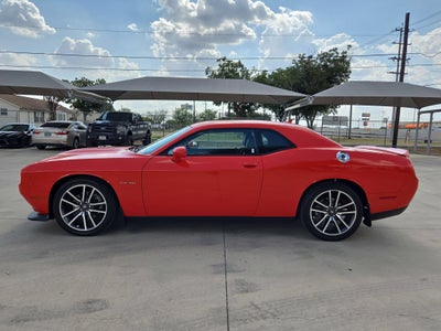 2022 Dodge CHALLENGER RT