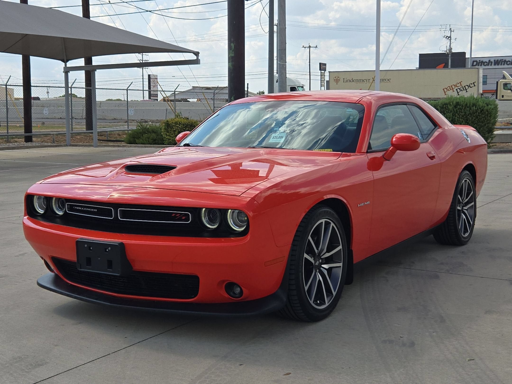 2022 Dodge CHALLENGER RT