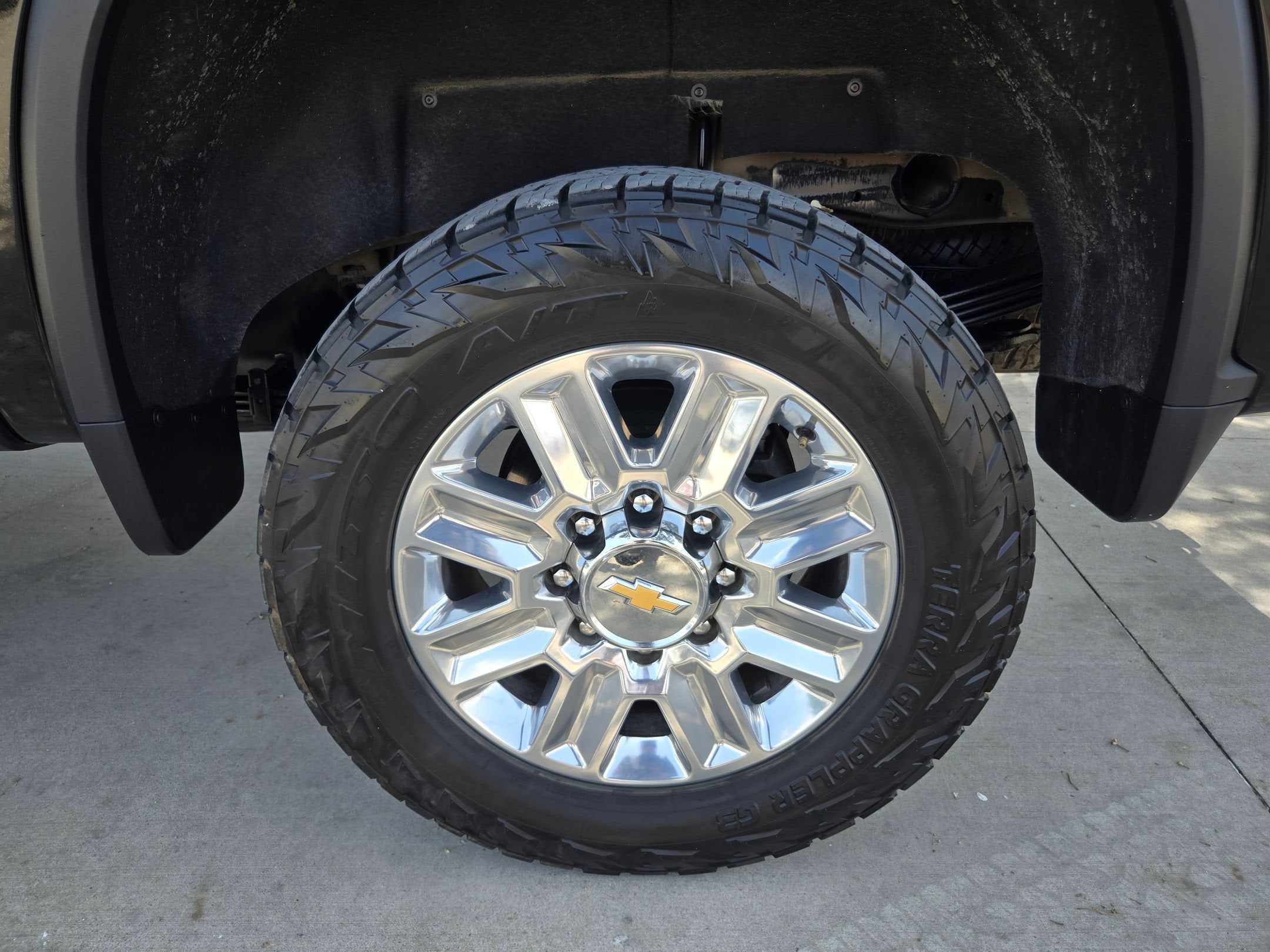 2025 Chevrolet SILVERADO HD HIGH COUNTRY