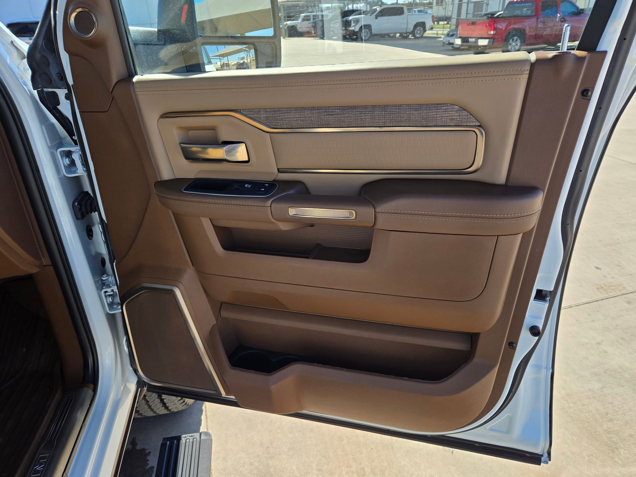 2024 RAM 2500 LONGHORN