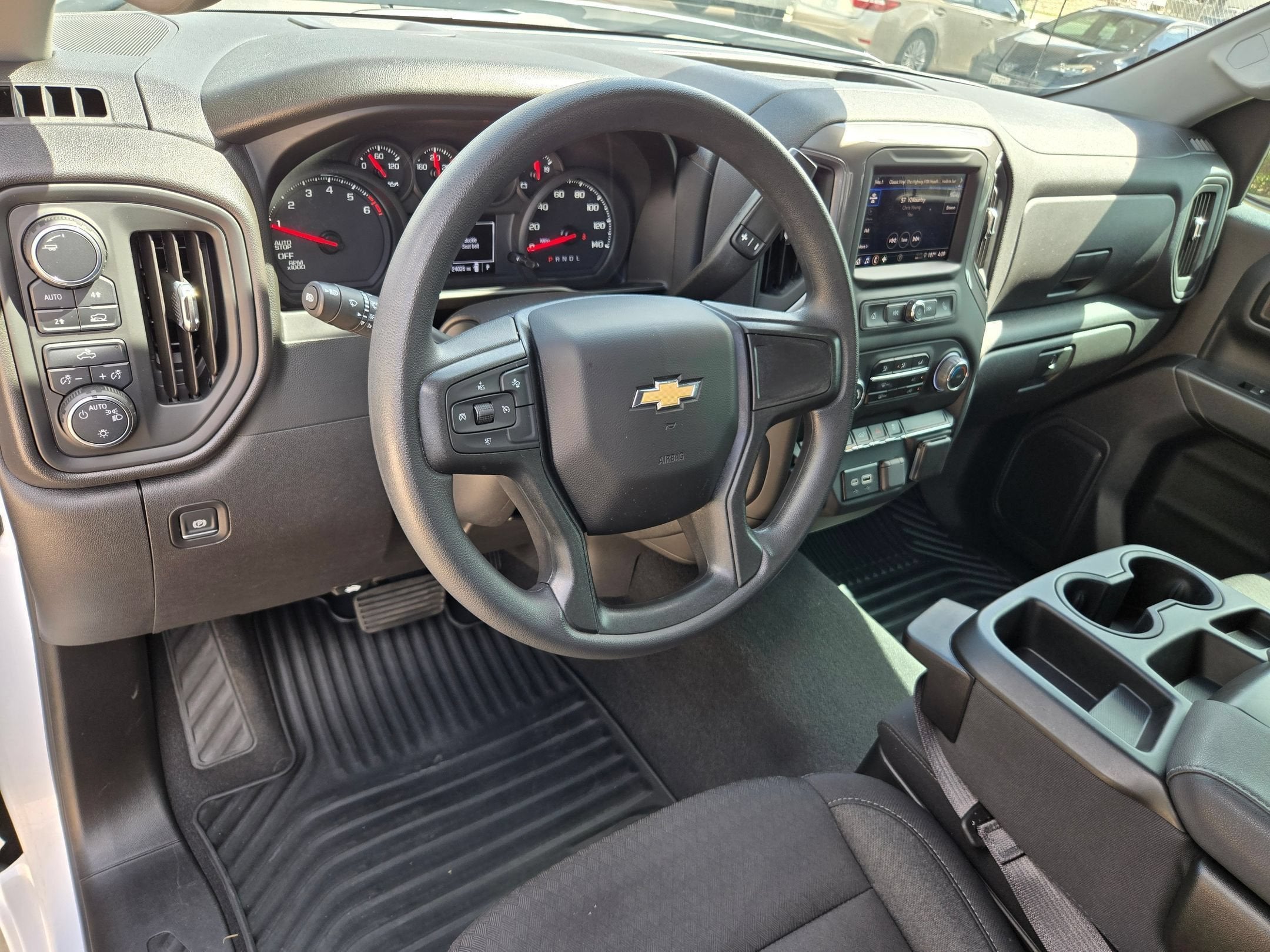 2025 Chevrolet SILV 1500 CUSTOM CUSTOM 4WD