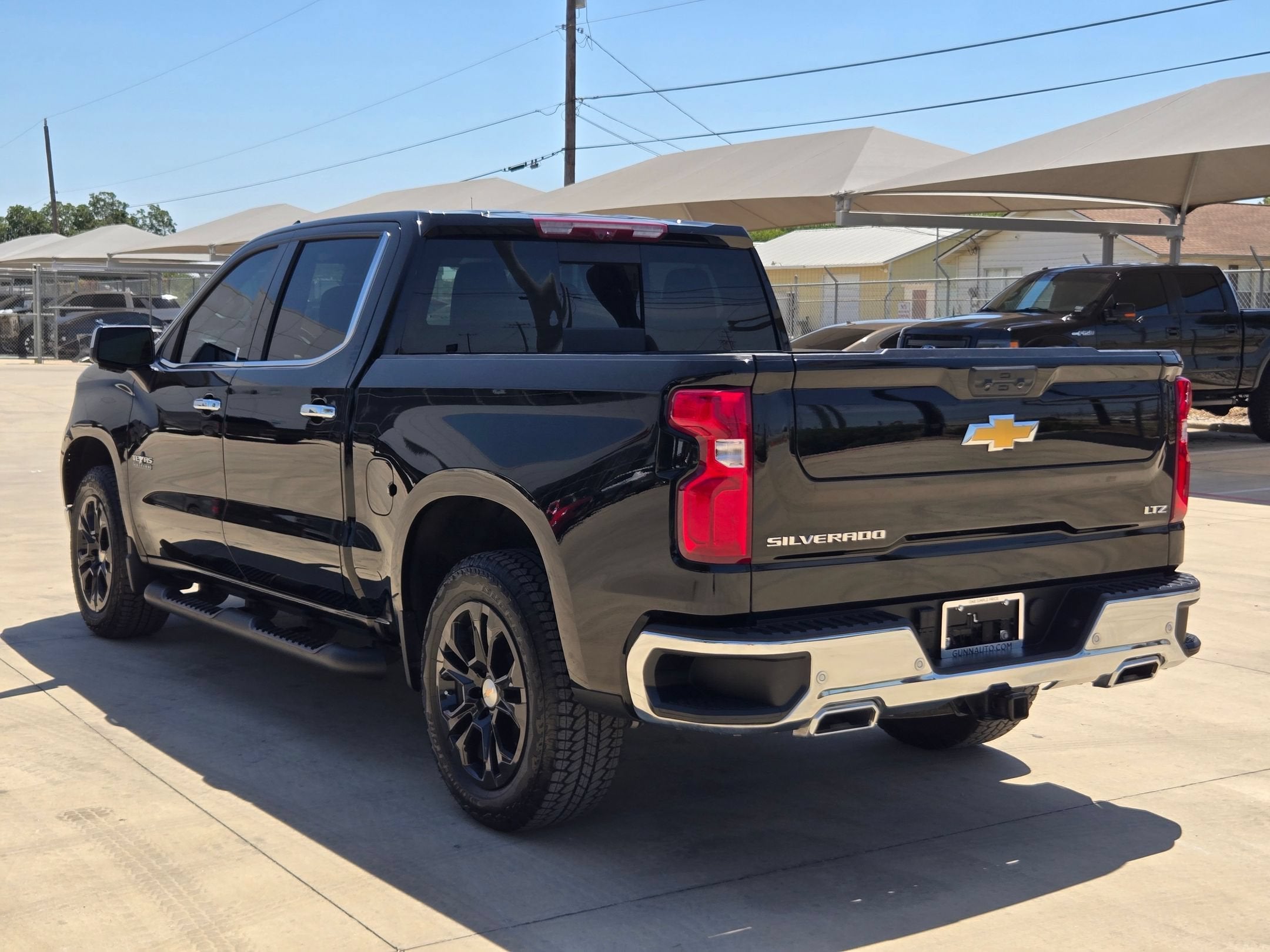 2025 Chevrolet SILVERADO 1500 LTZ
