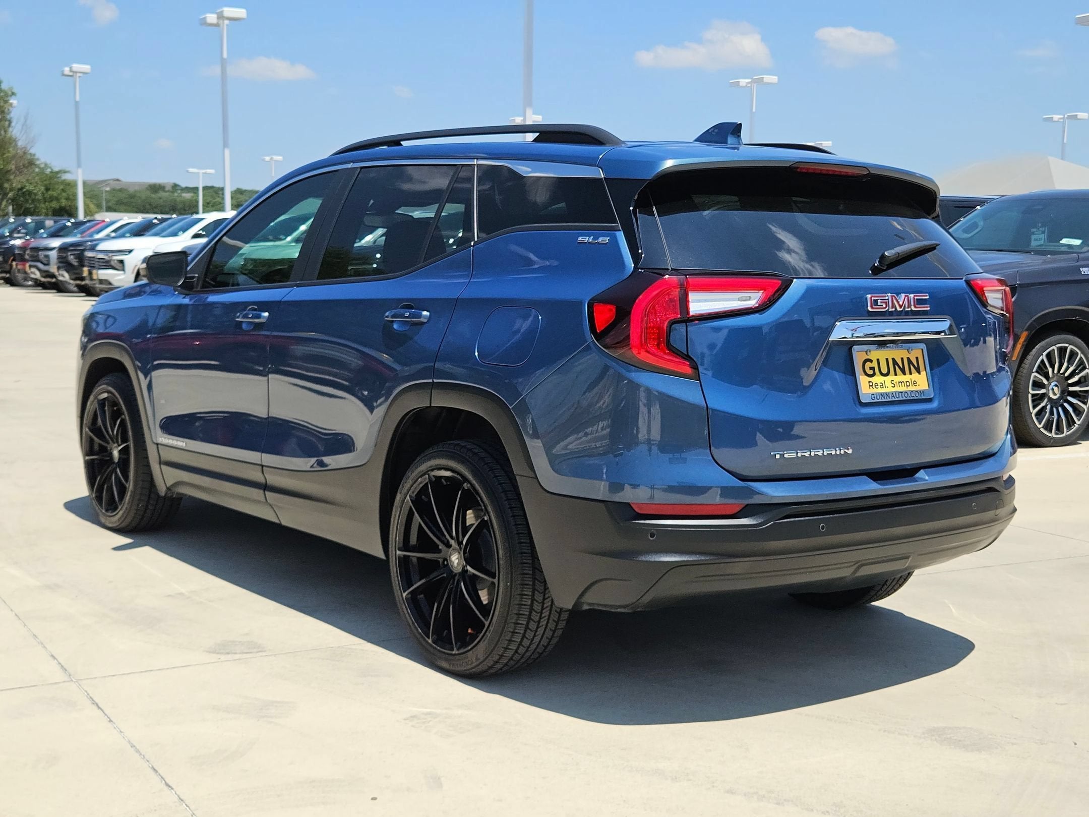 2024 GMC TERRAIN SLE SLE