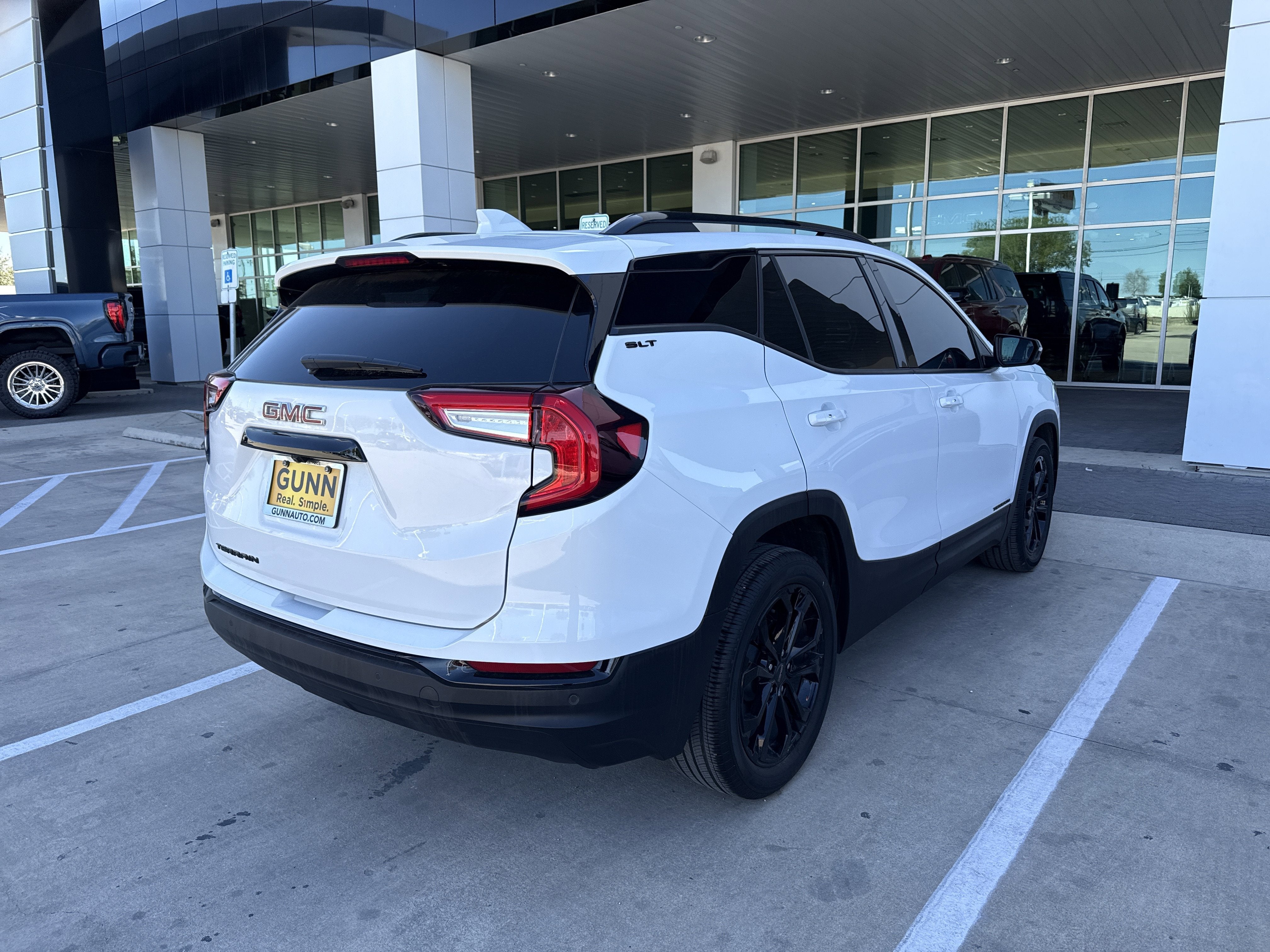 2022 GMC TERRAIN SLT FWD SLT ELEVATION