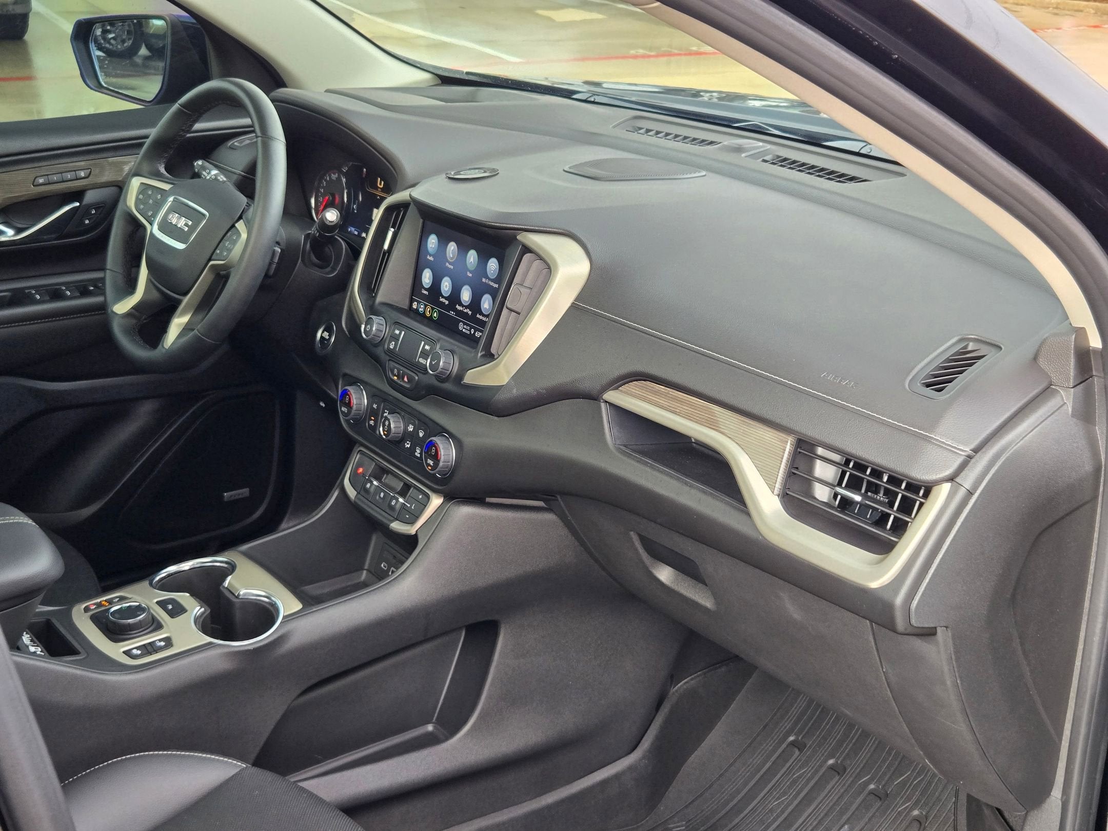 2023 GMC TERRAIN DENALI