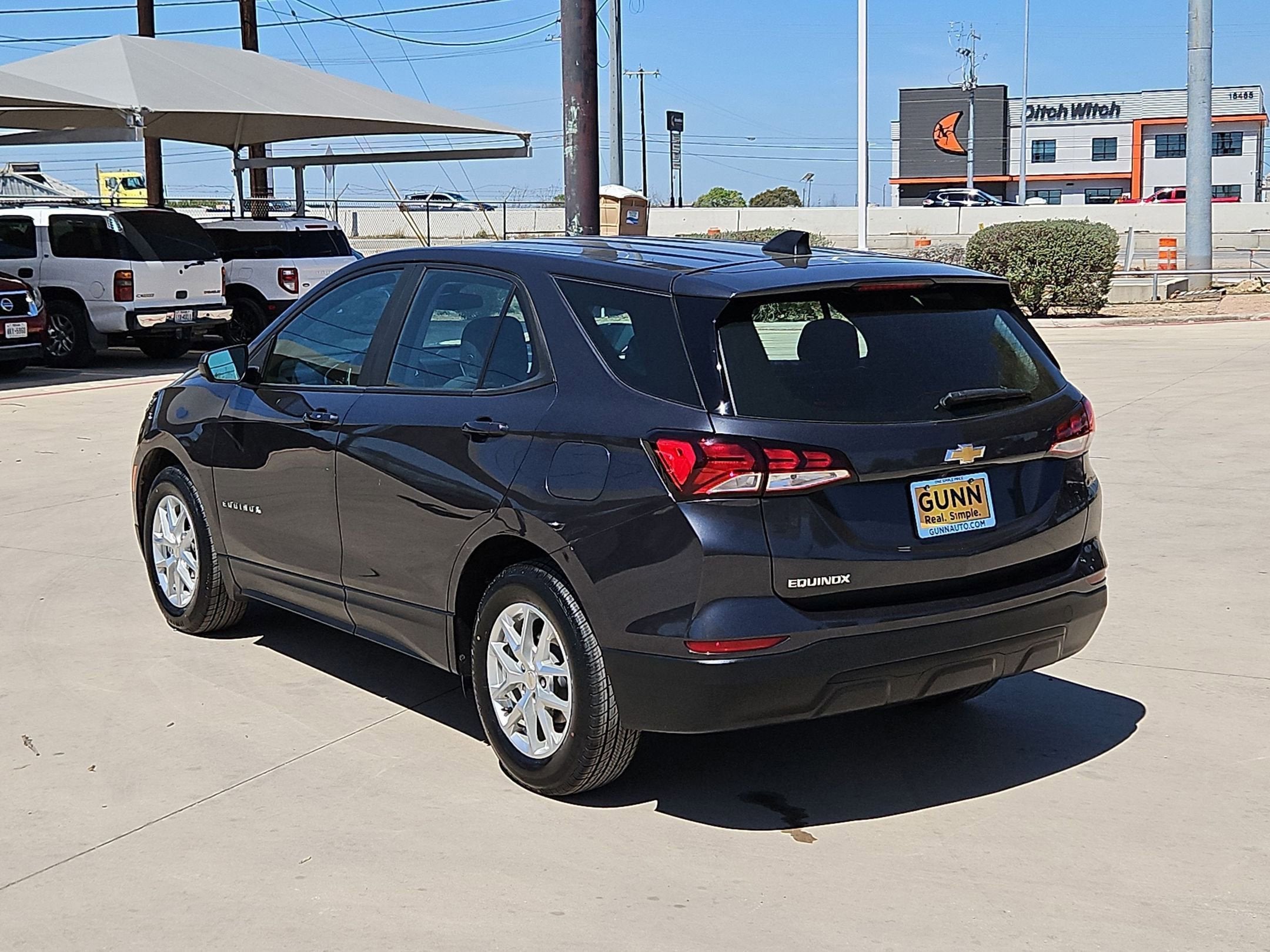 2022 Chevrolet EQUINOX LS LS
