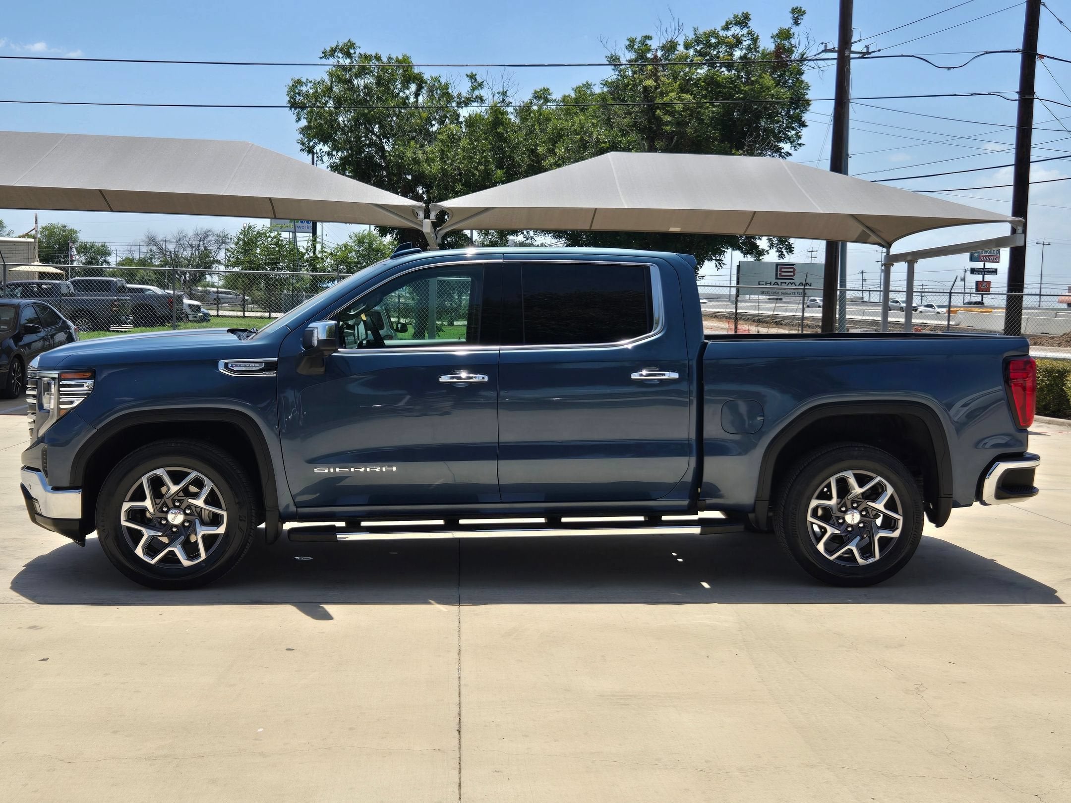 2024 GMC SIERRA 1500 SLT SLT