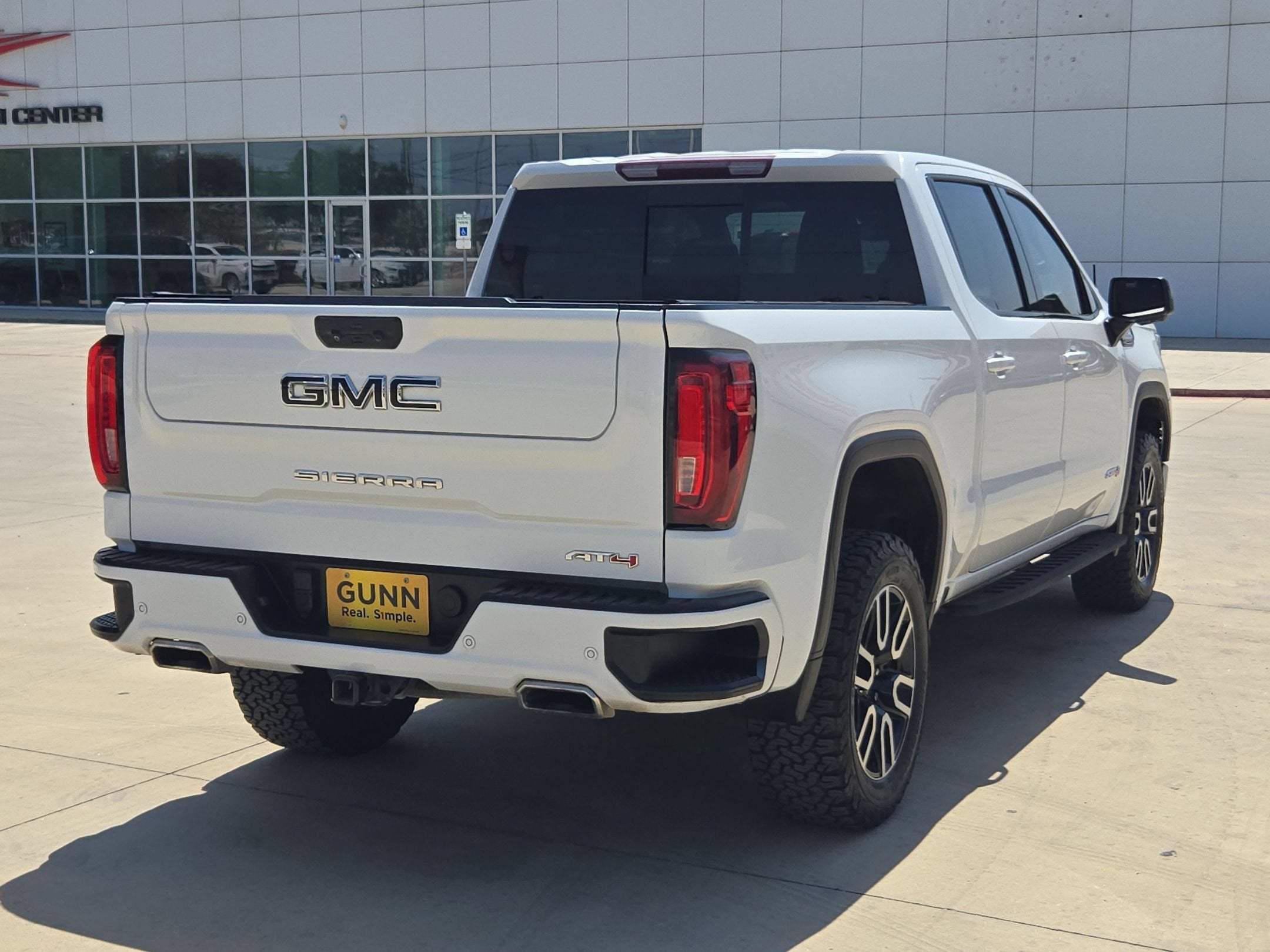 2022 GMC SIERRA 1500 AT4