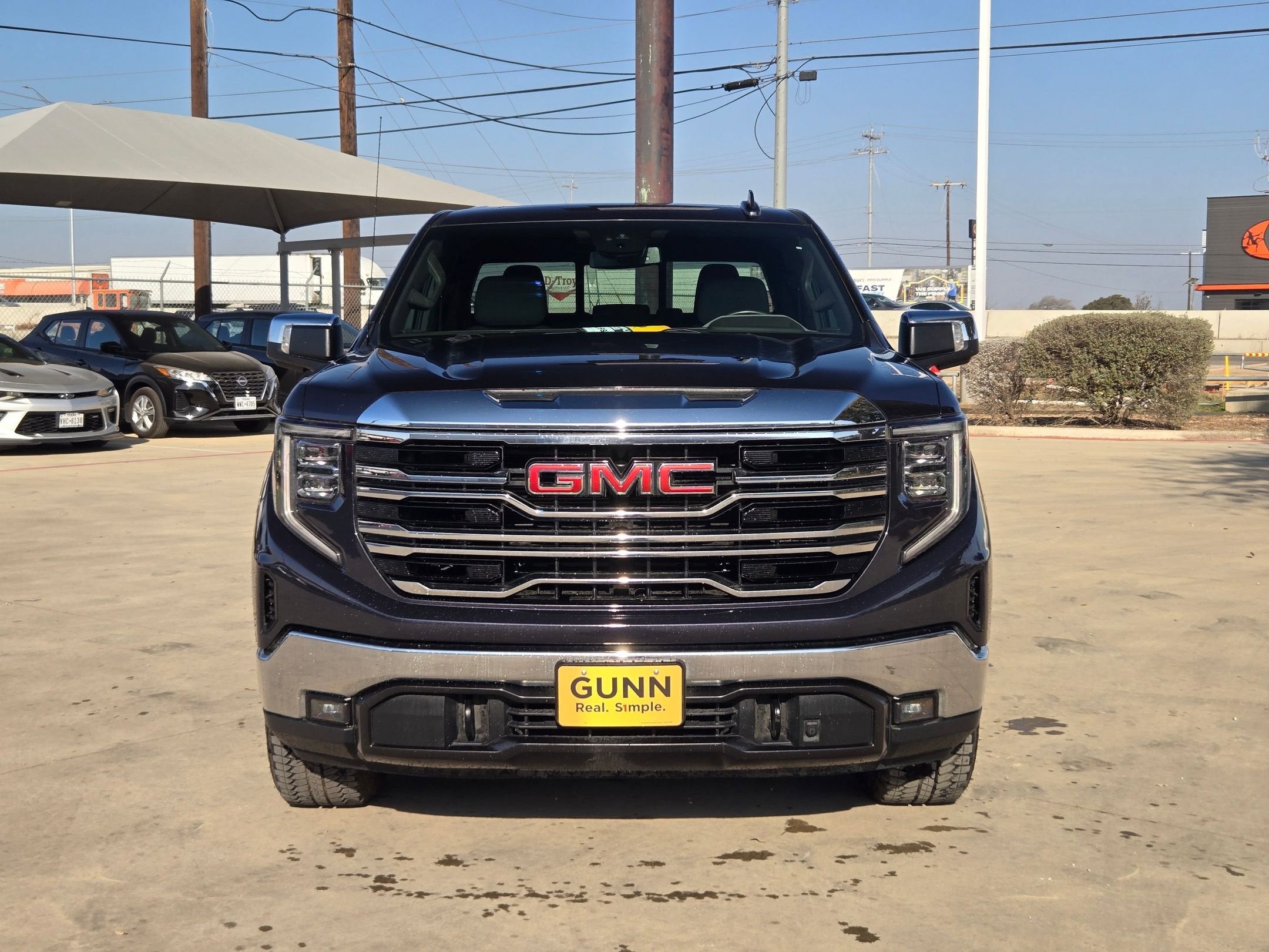 2023 GMC SIERRA 1500 SLT