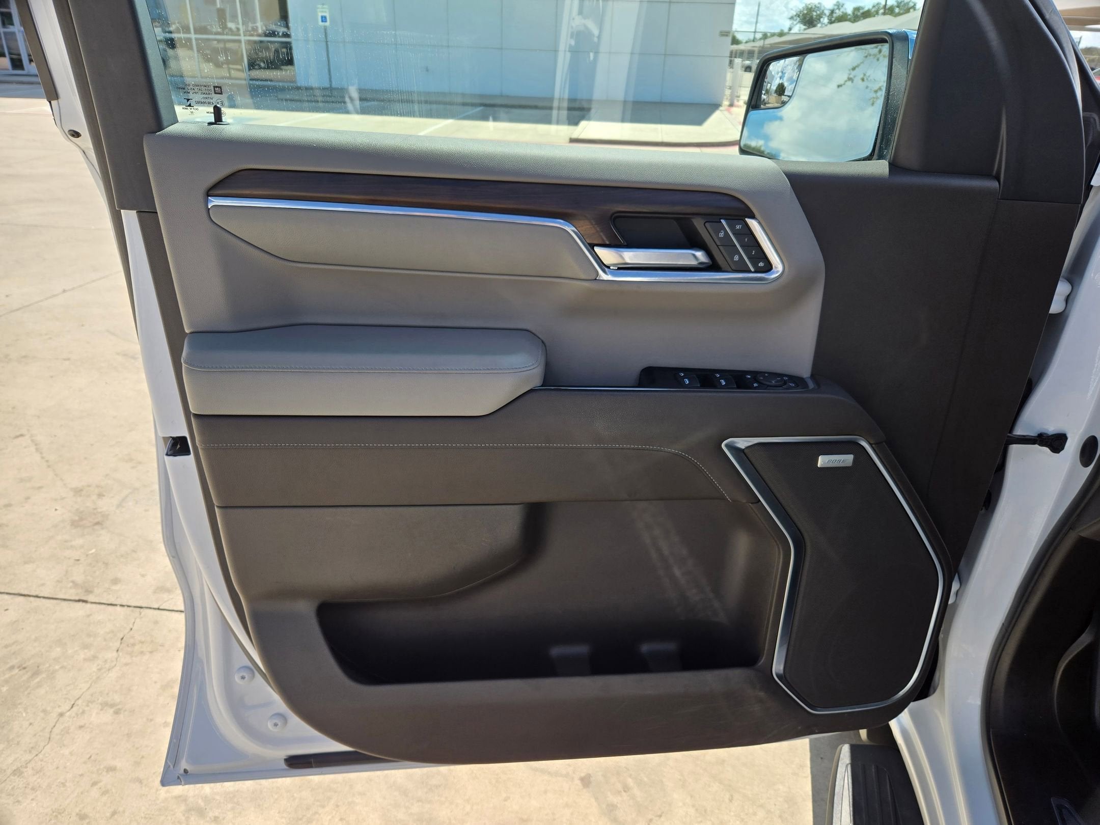 2022 GMC SIERRA 1500 4WD 4WD SLT