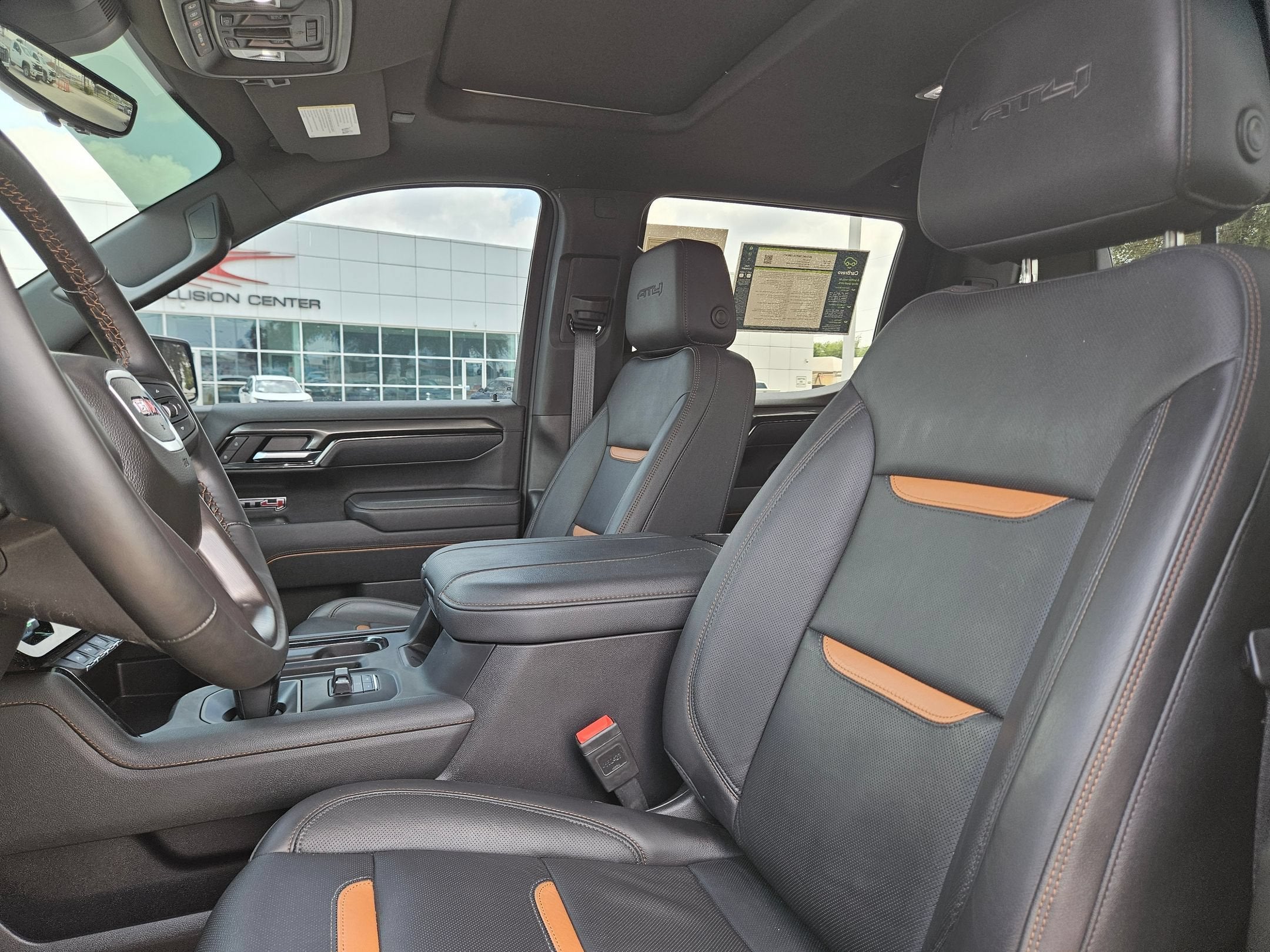 2025 GMC SIERRA 1500 AT4