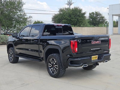 2025 GMC SIERRA 1500 AT4