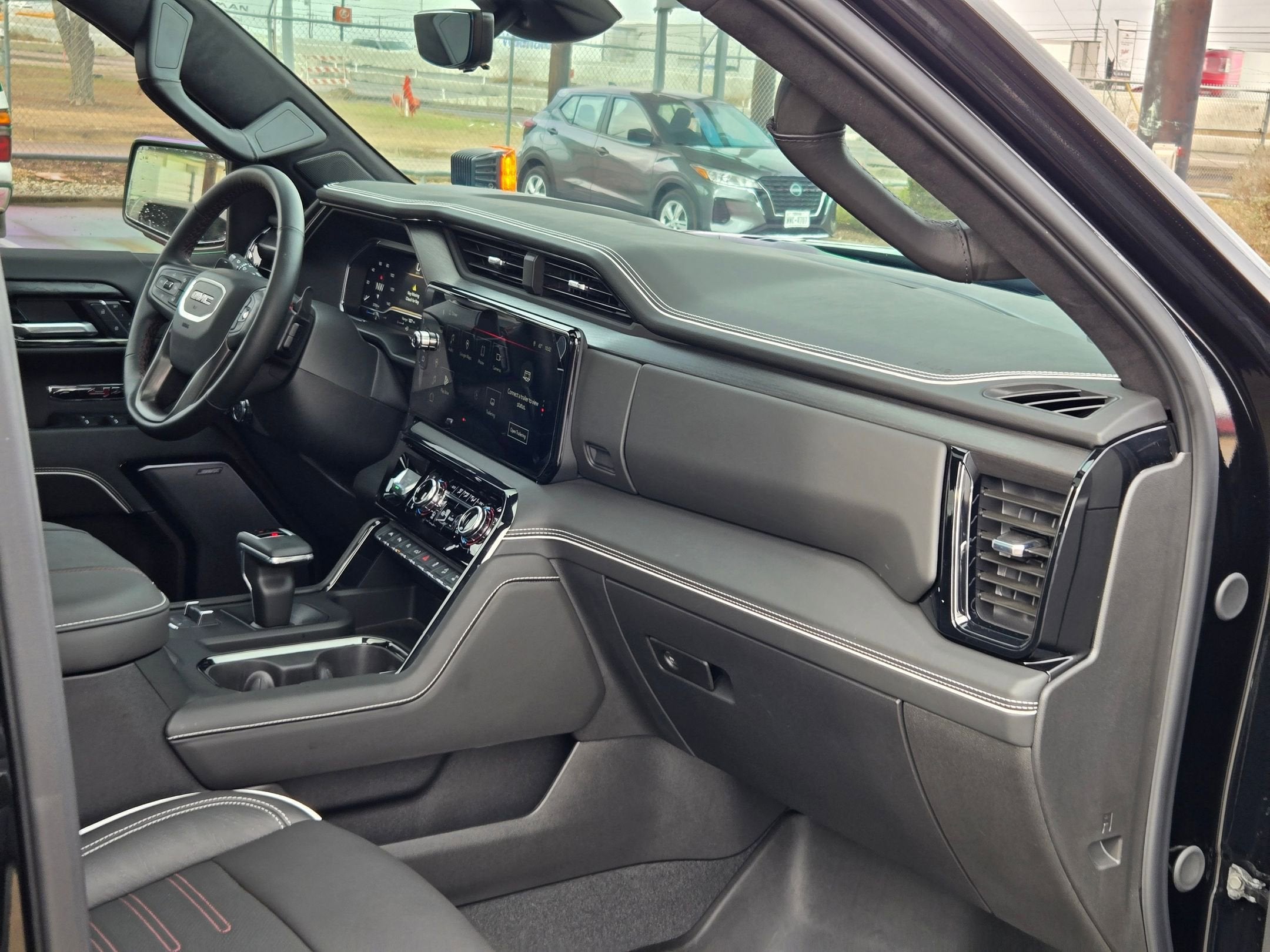 2025 GMC SIERRA 1500 AT4X