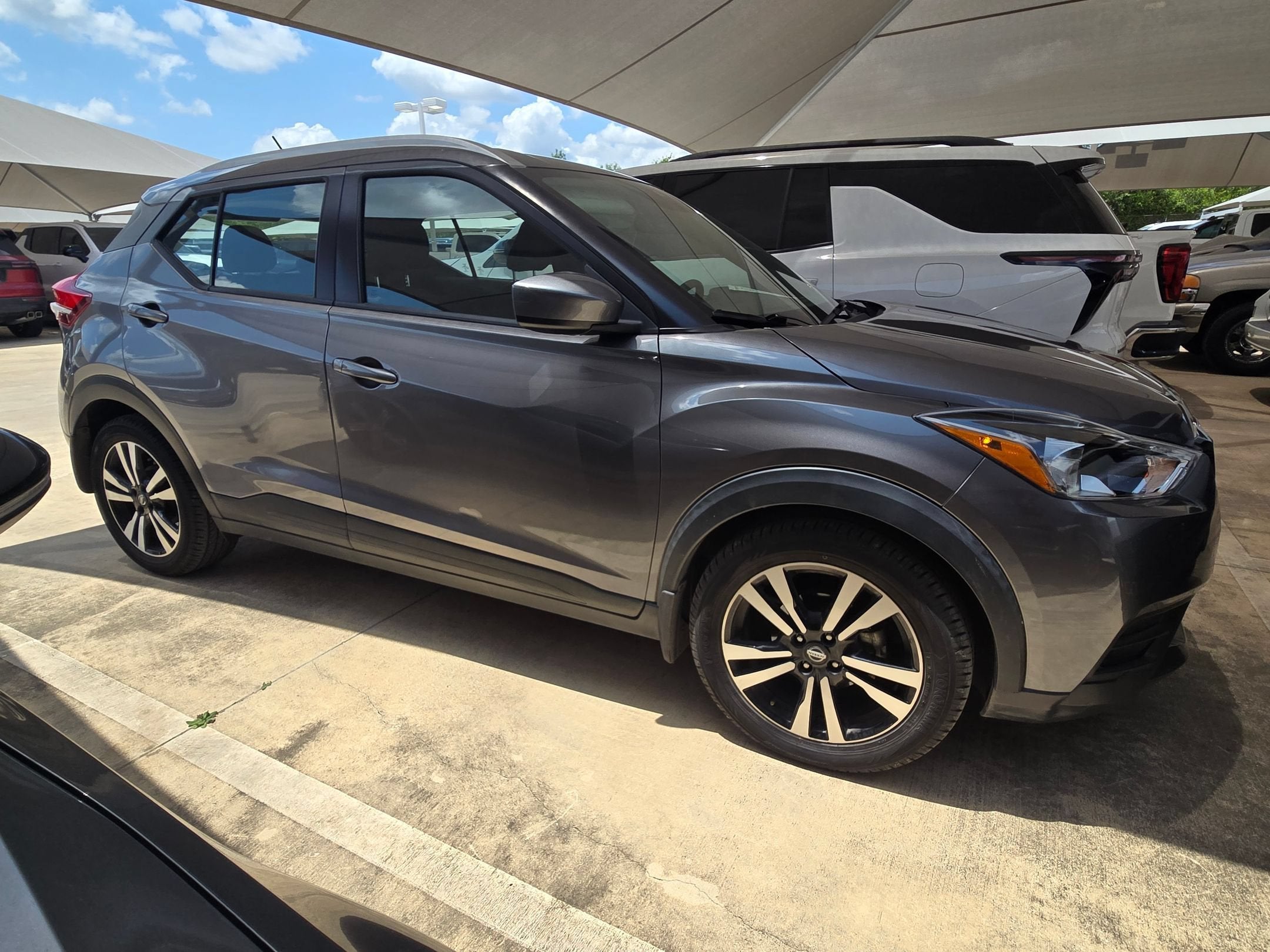 2020 Nissan KICKS SV
