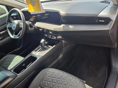 2025 Nissan KICKS MPV SV