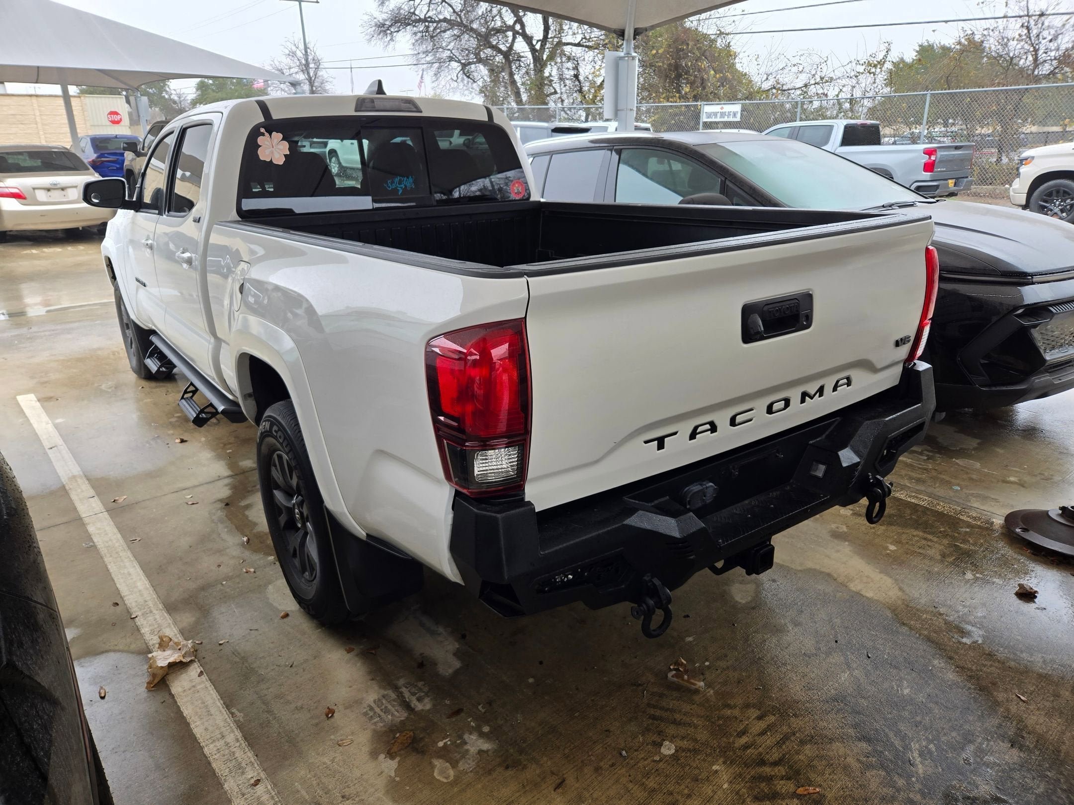 2022 Toyota TACOMA SR5