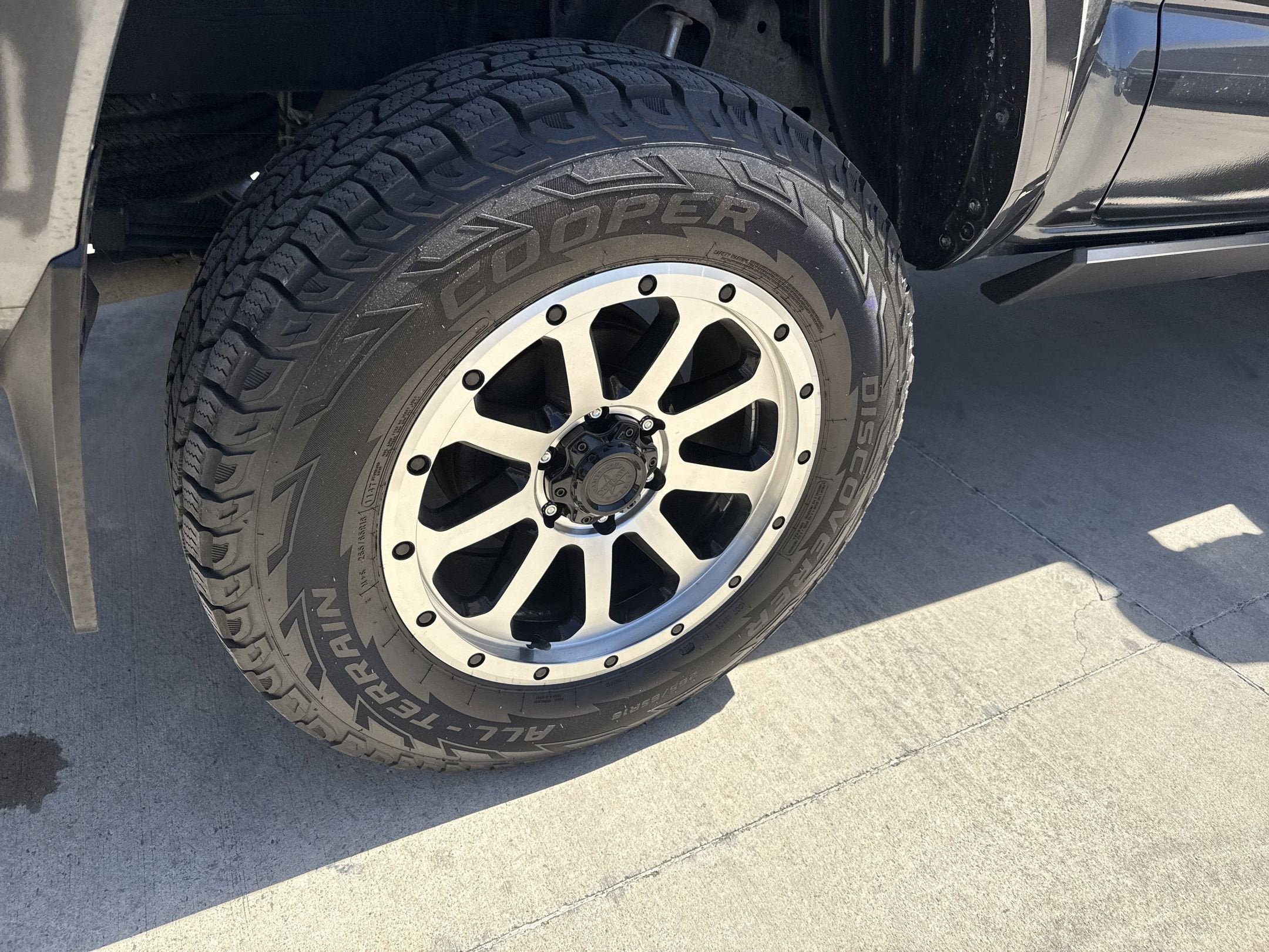 2022 Toyota TACOMA LIMITED