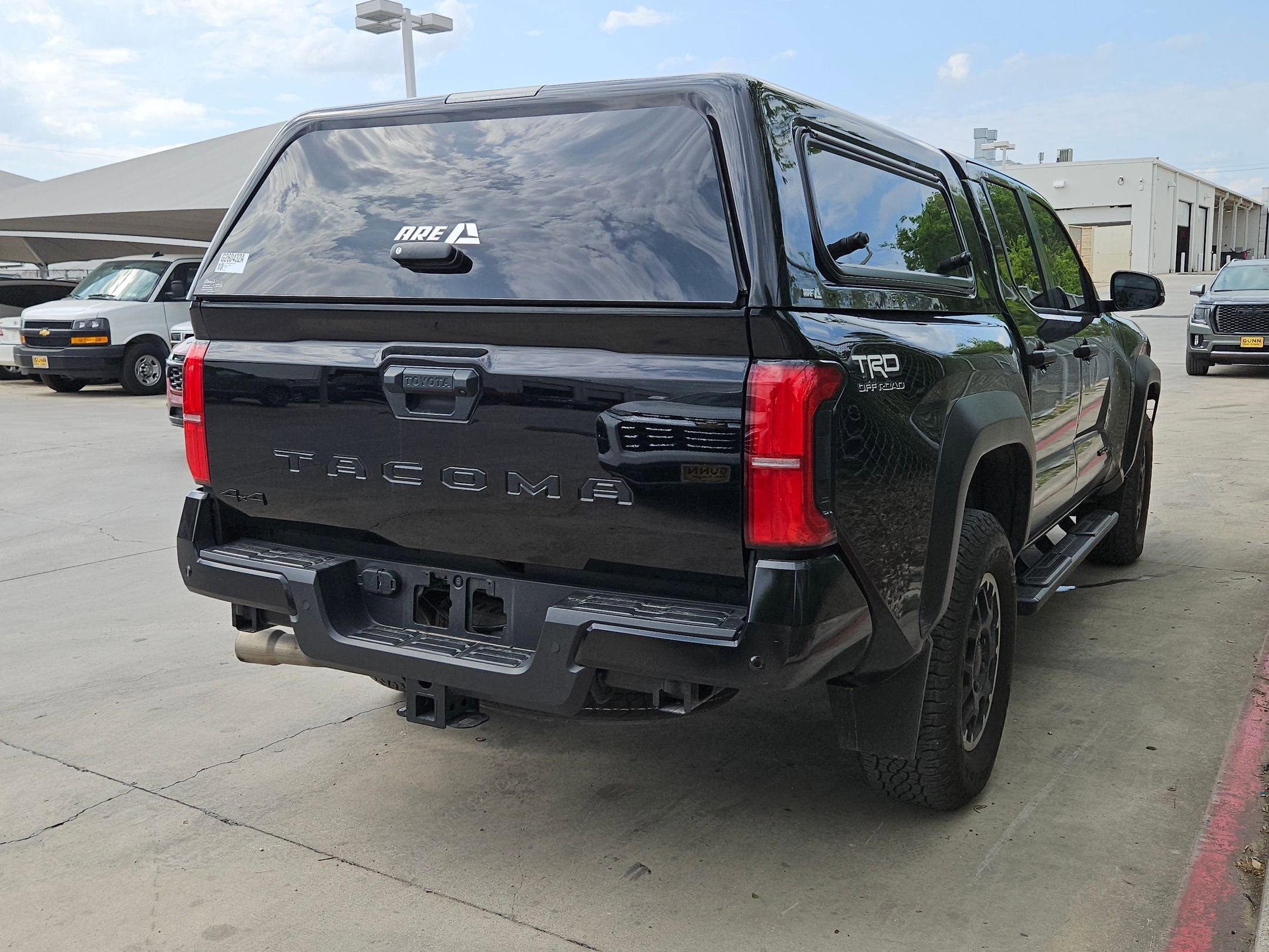 2024 Toyota TACOMA TRD