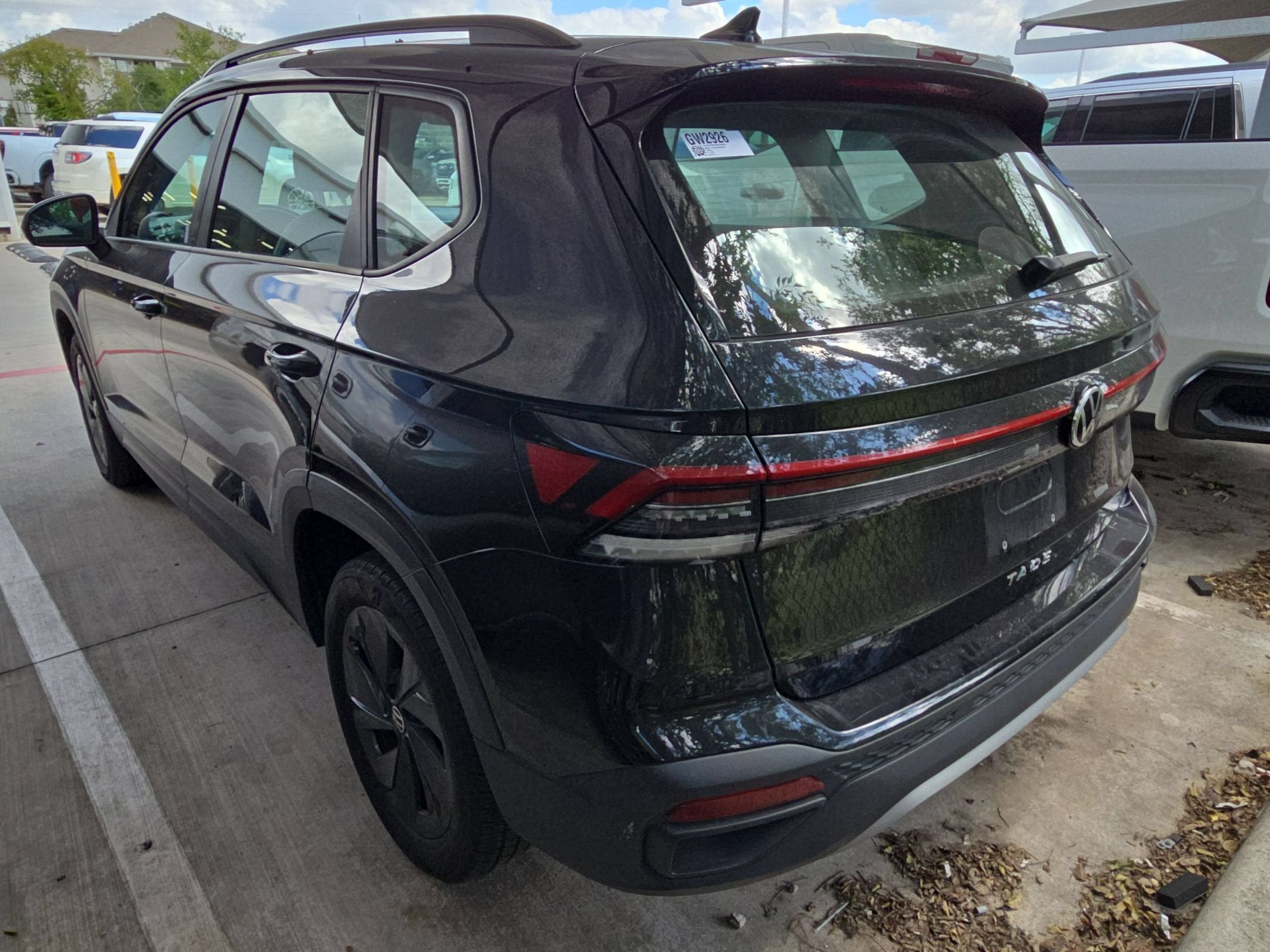 2025 Volkswagen TAOS S