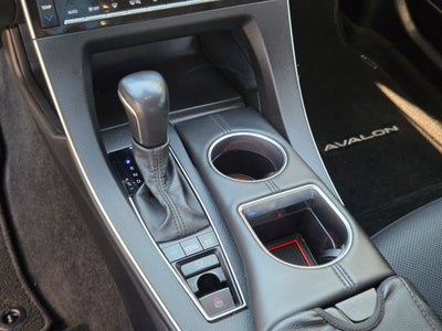 2022 Toyota AVALON TOURING