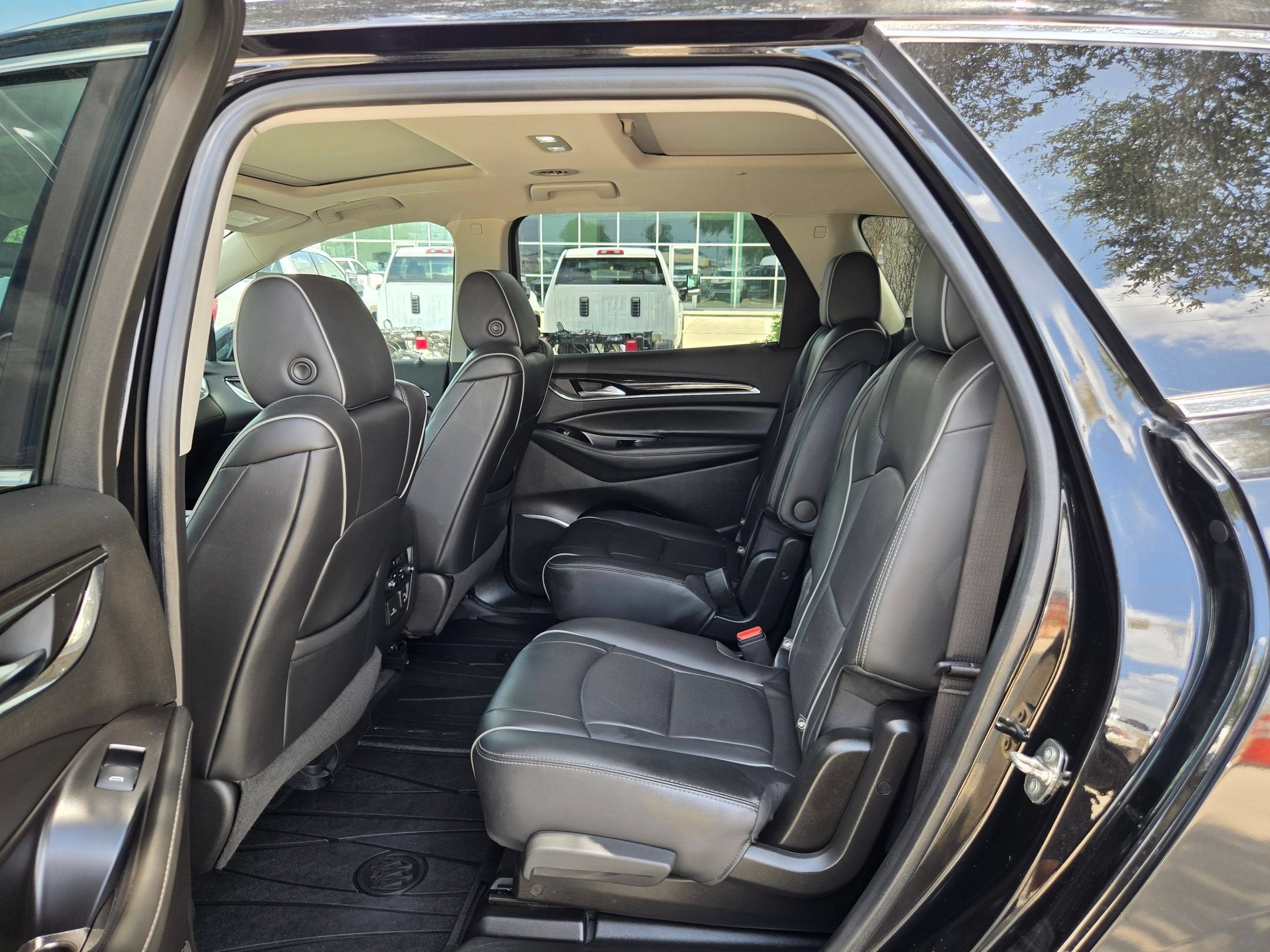 2020 Buick ENCLAVE AVENIR