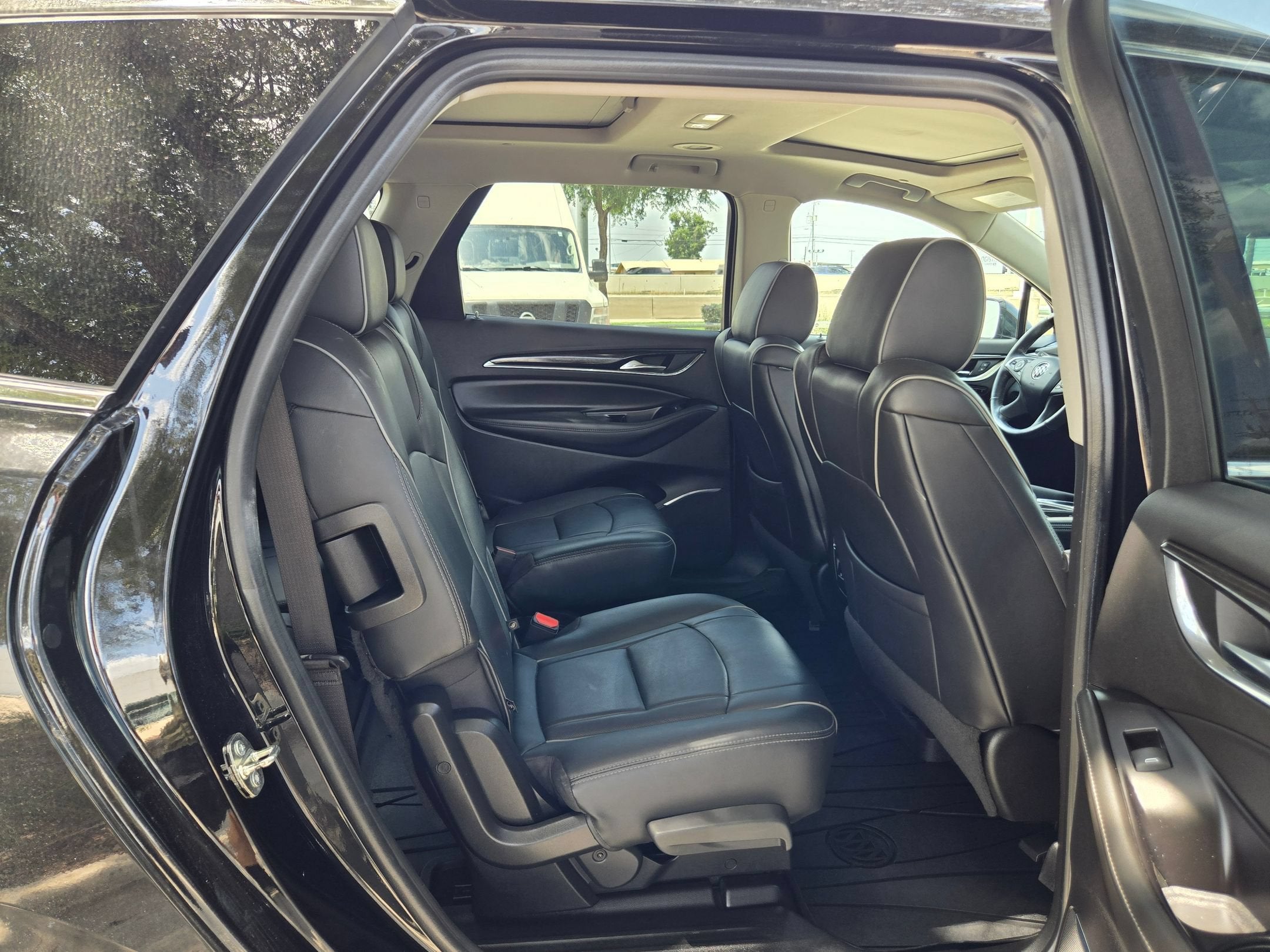 2020 Buick ENCLAVE AVENIR