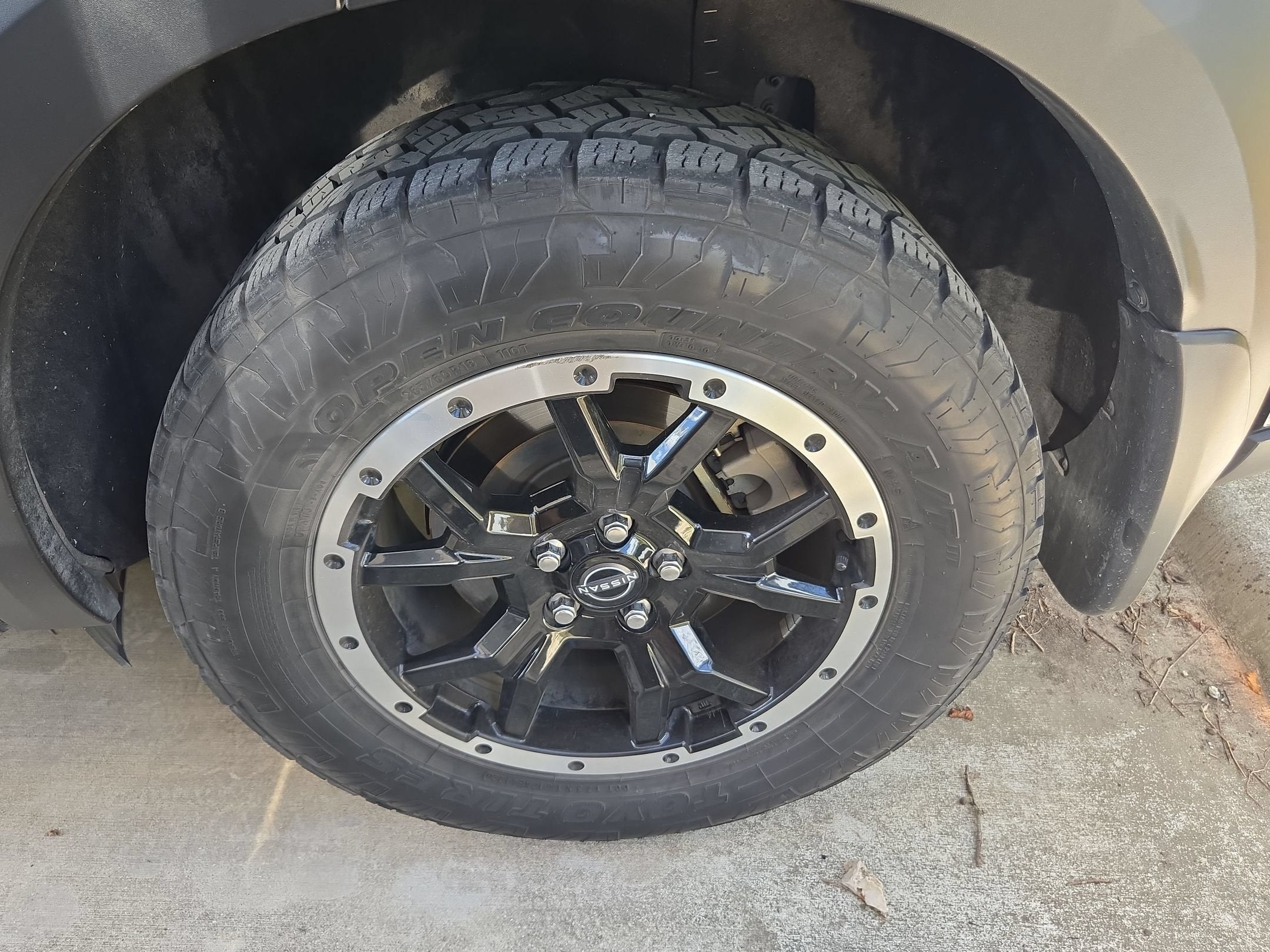 2023 Nissan PATHFINDER SV
