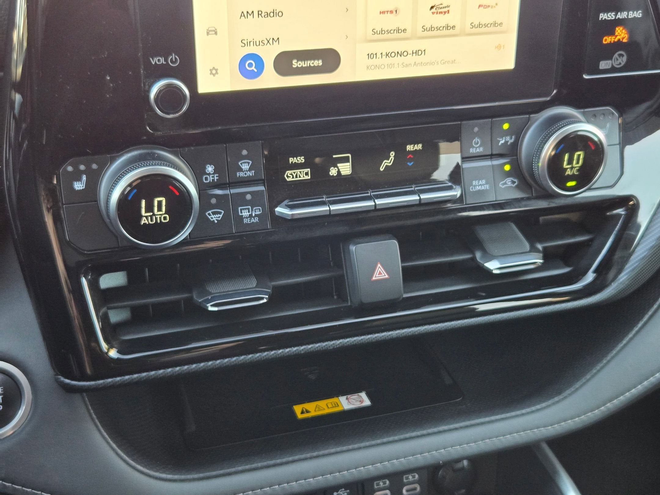 2024 Toyota HIGHLANDER XSE