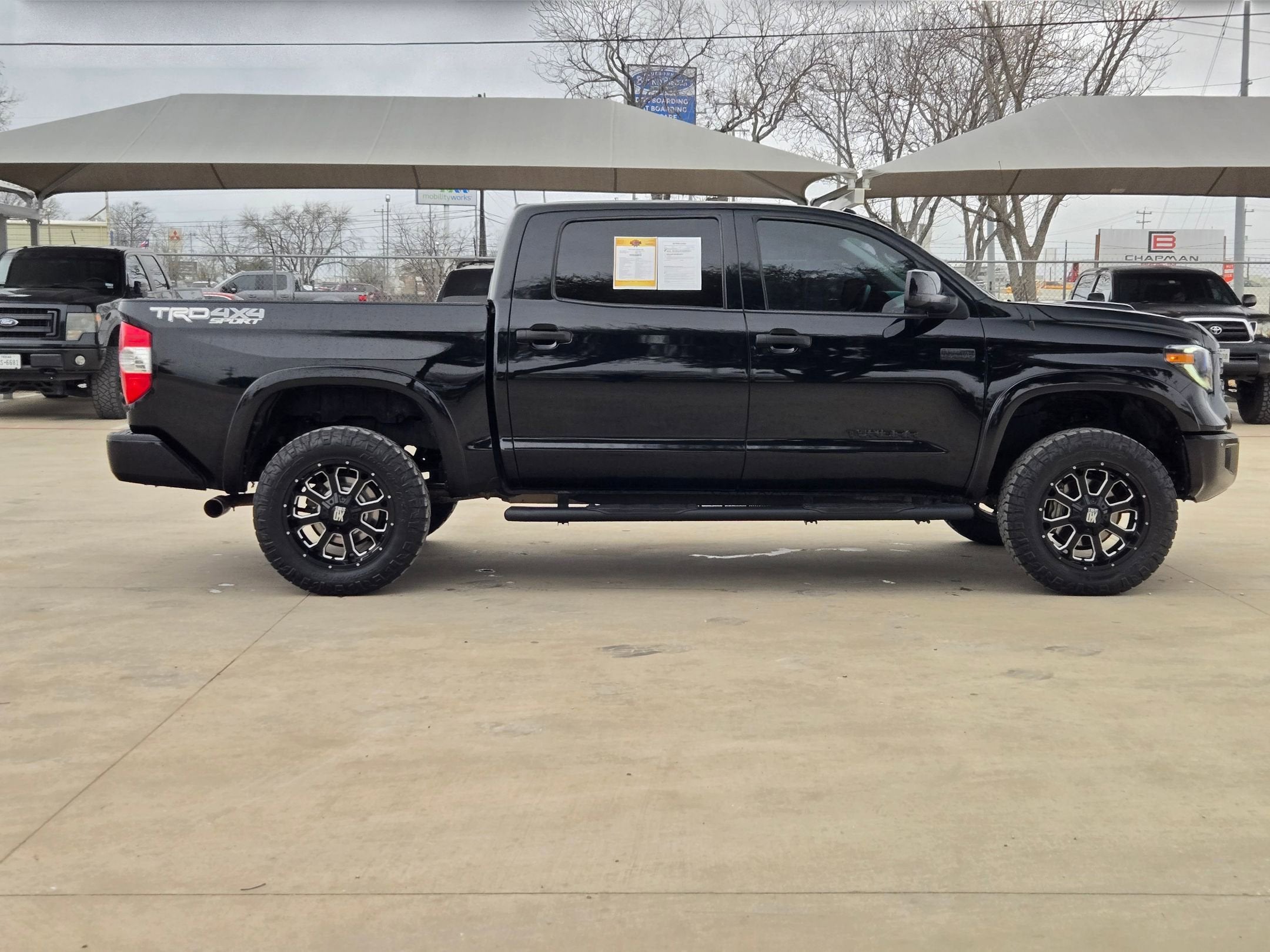 2019 Toyota TUNDRA SR5