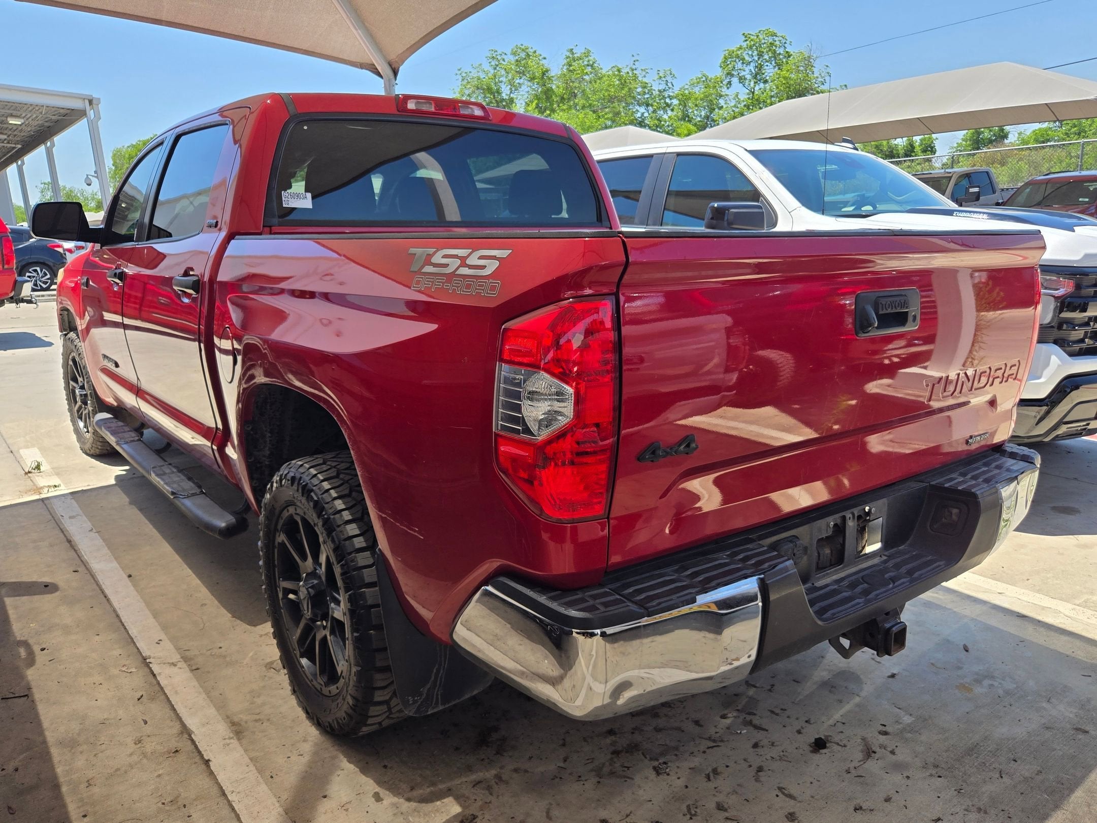 2020 Toyota TUNDRA SR5