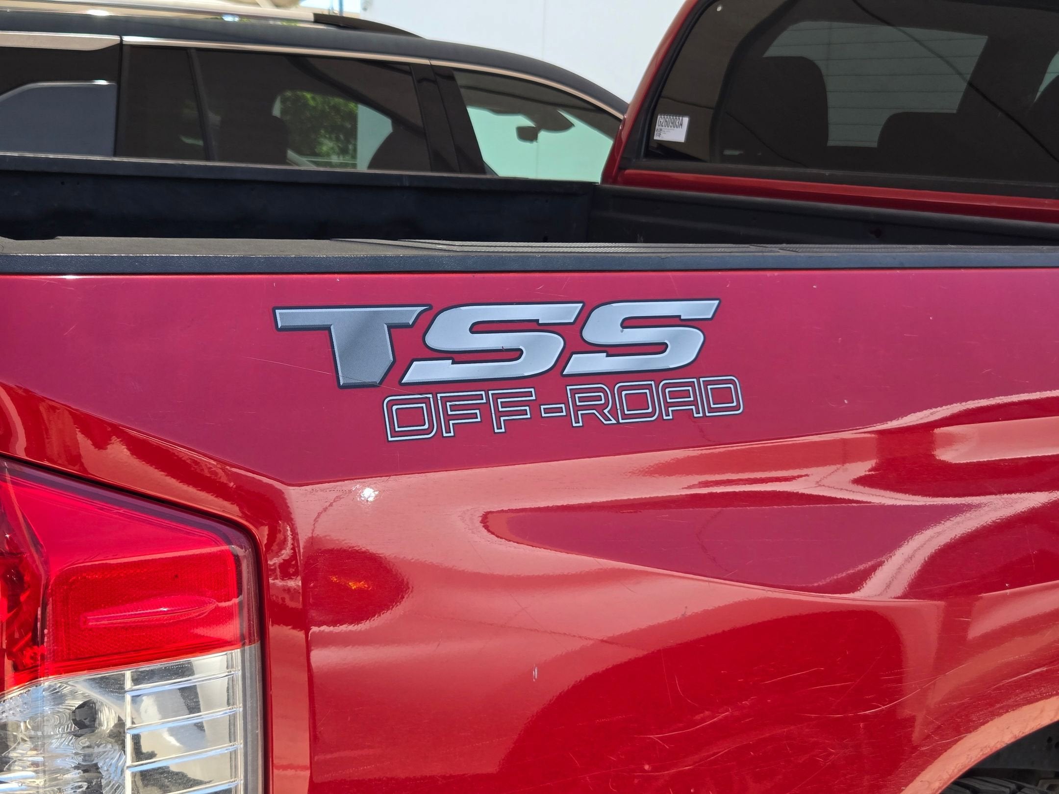 2020 Toyota TUNDRA SR5
