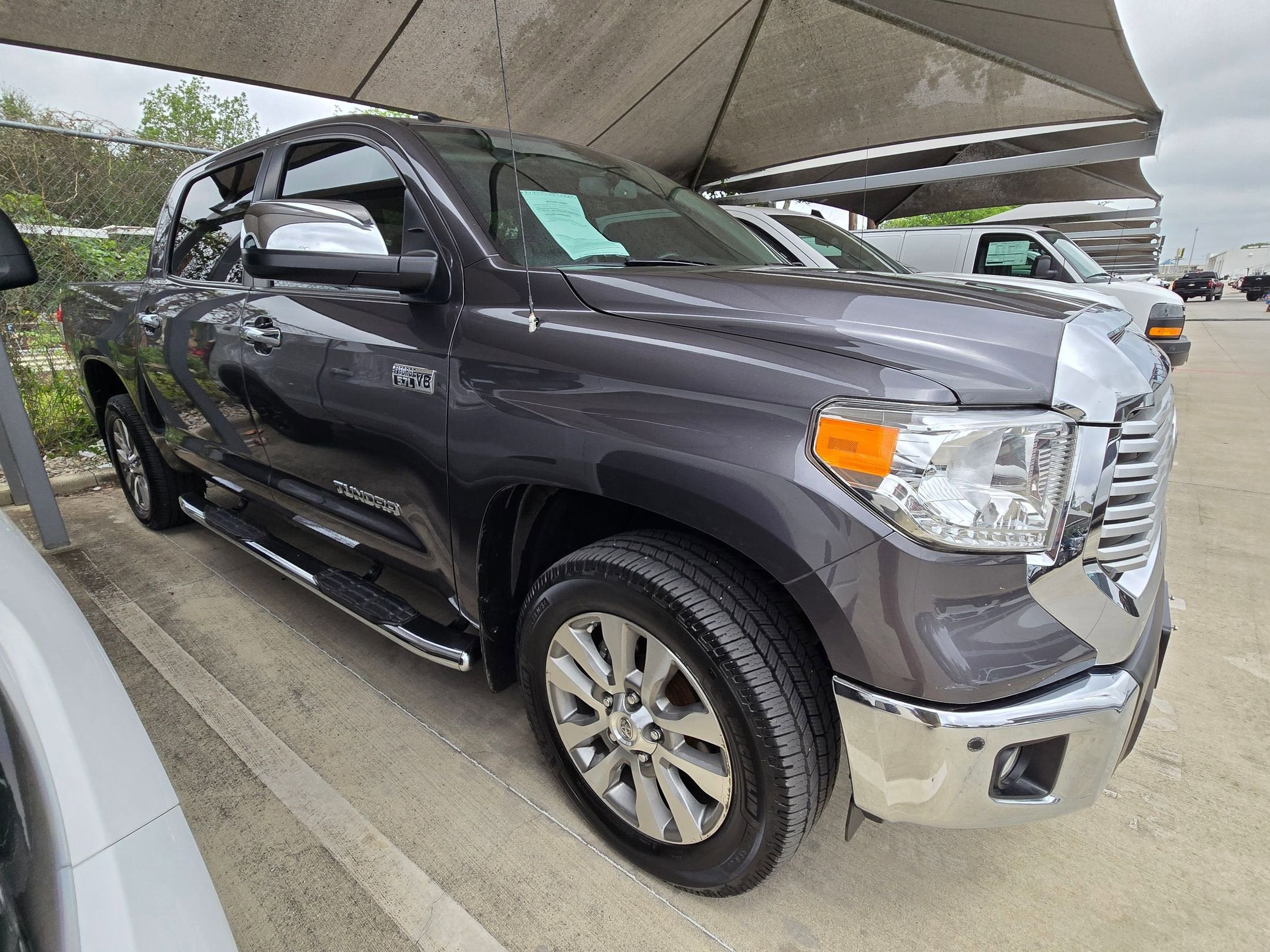 2016 Toyota TUNDRA LIMITED