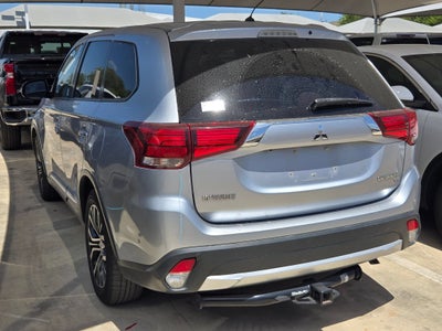 2016 Mitsubishi OUTLANDER SE SE