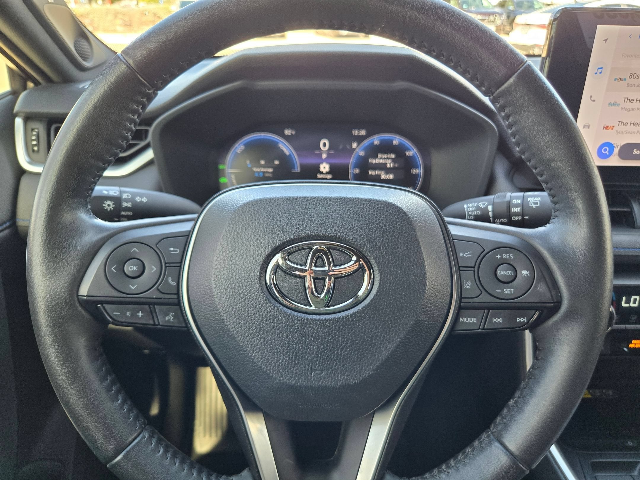 2024 Toyota RAV4 HYBRID XSE