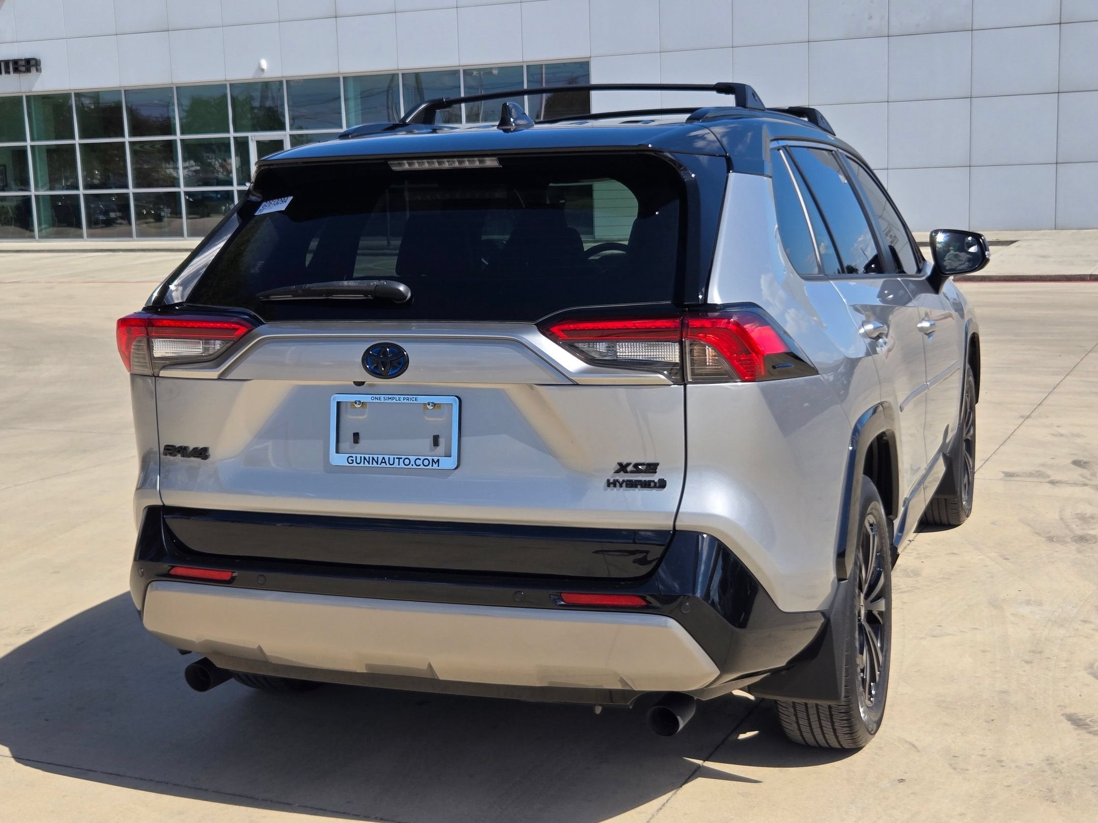 2024 Toyota RAV4 HYBRID XSE