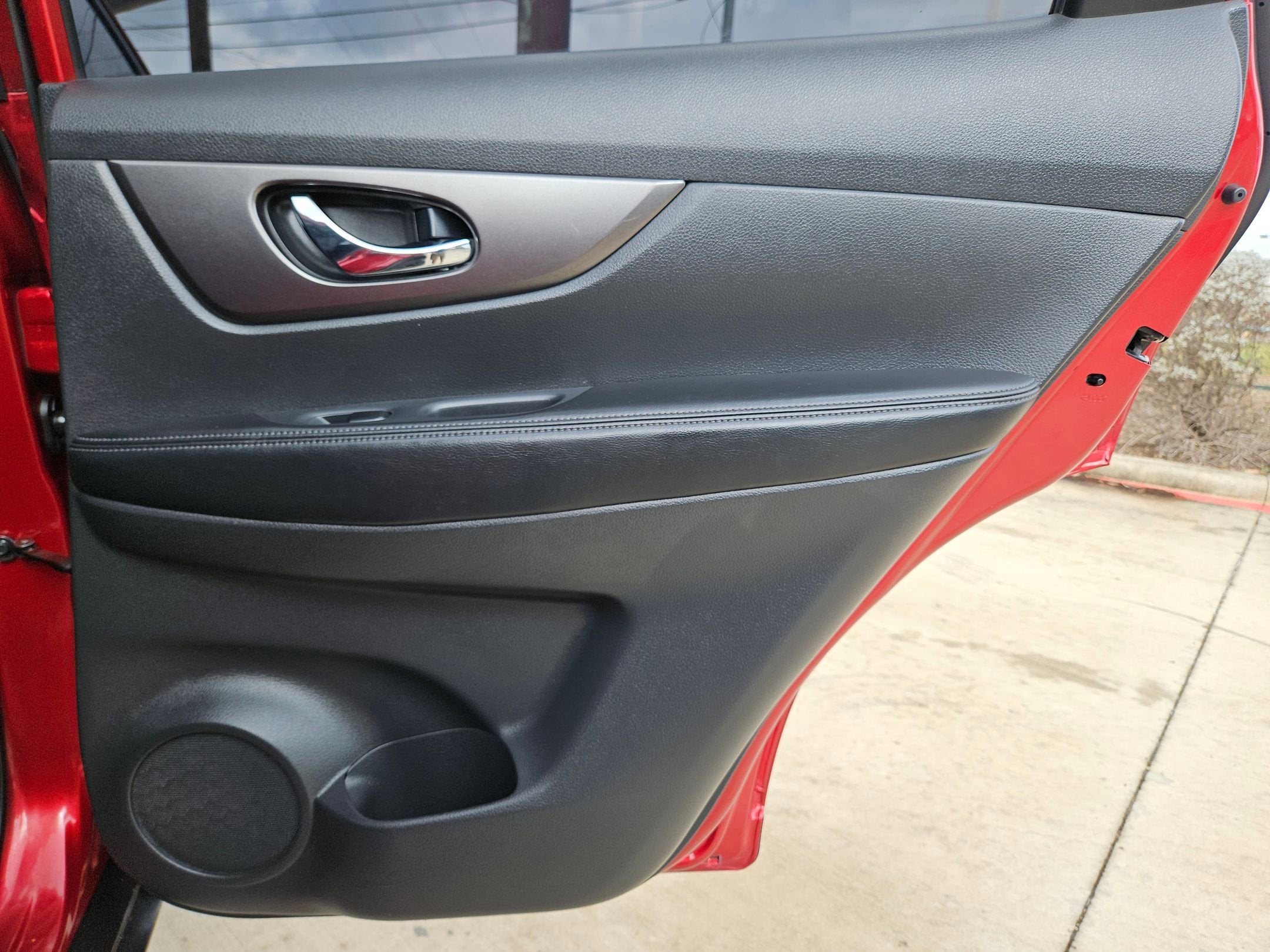 2016 Nissan ROGUE S FWD