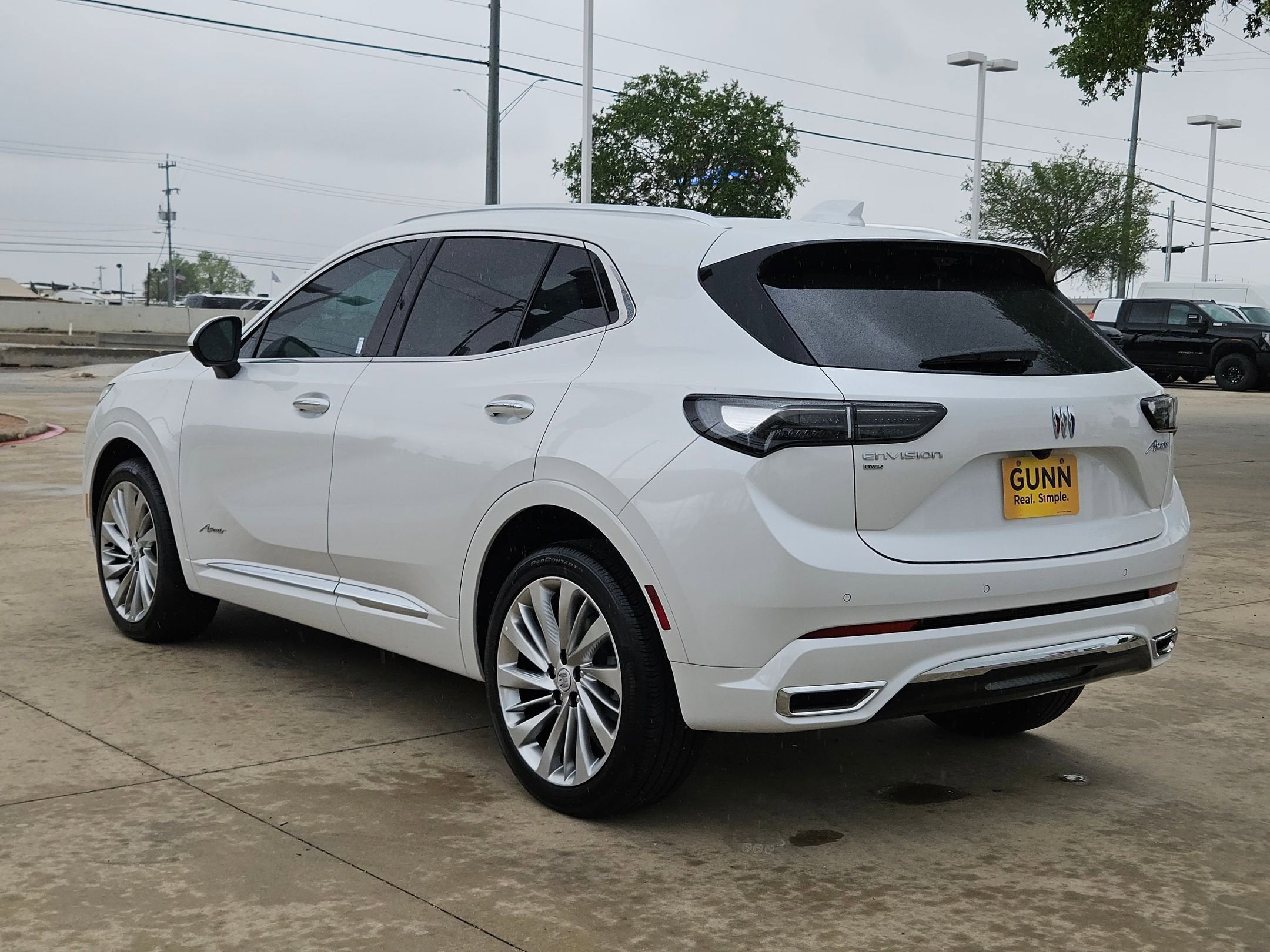2025 Buick ENVISION AVENIR
