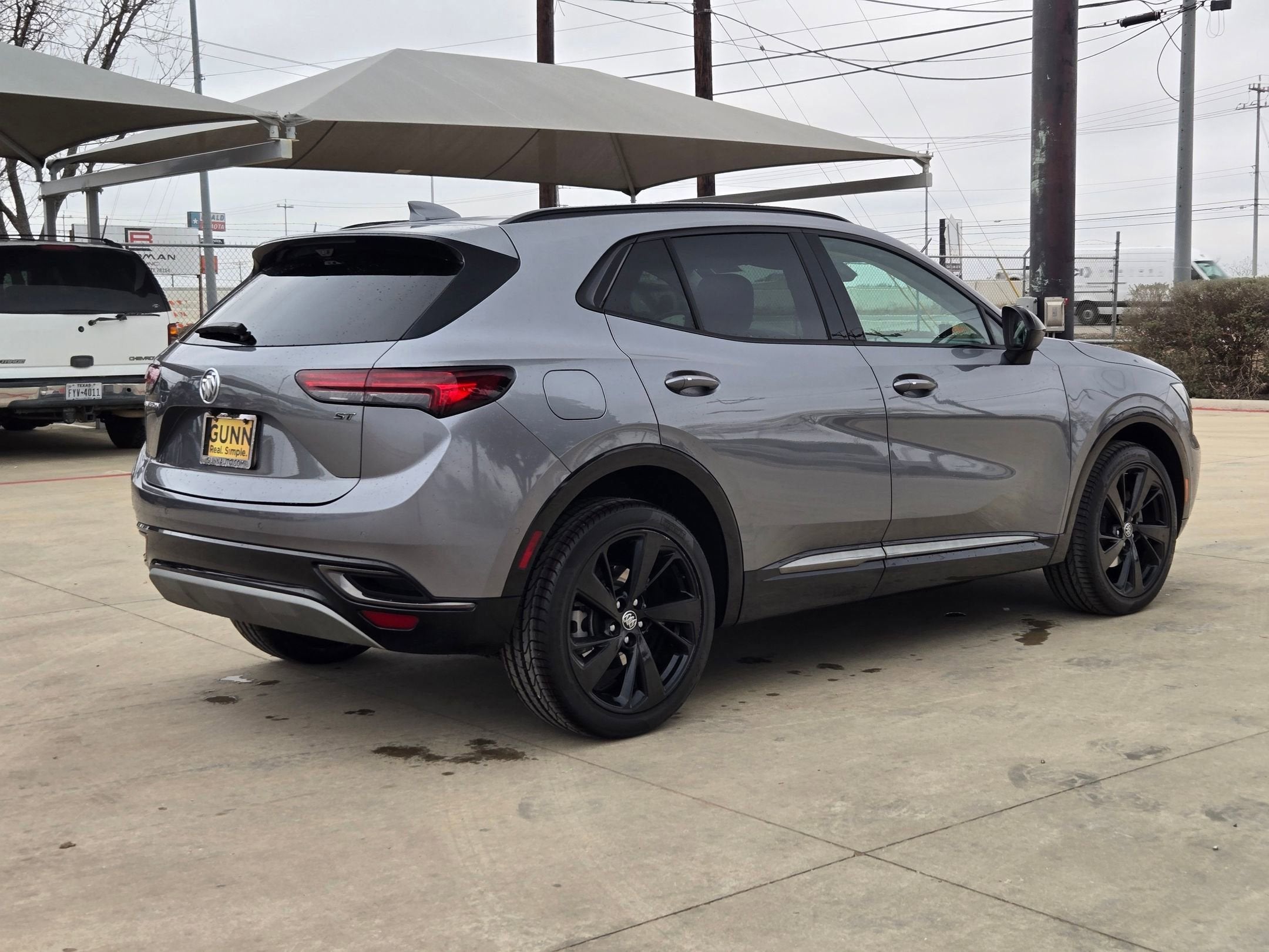 2022 Buick ENVISION ESSENC